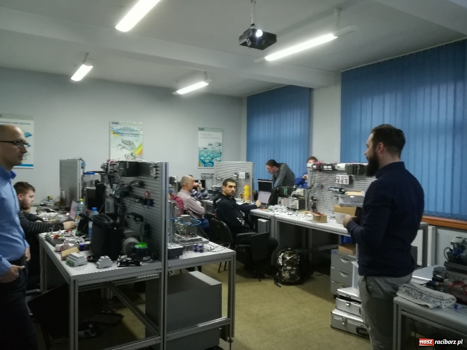 Zdjęcie w galerii na portalu naszraciborz.pl: Automatyka i Robotyka. Bezpłatne studia inżynierskie w PWSZ w Raciborzu wiadomości z regionu