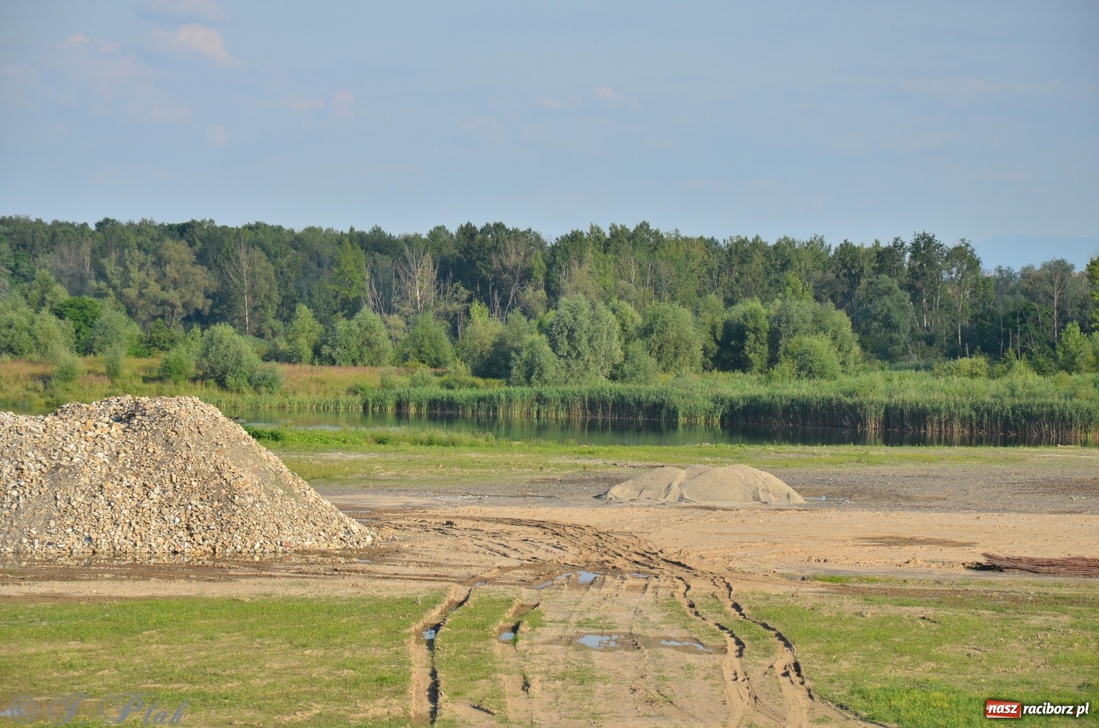 Zdjęcie w galerii na portalu naszraciborz.pl: Takie wyjątkowe krajobrazy znajdziecie tuż pod Raciborzem [FOTO] wiadomości z regionu