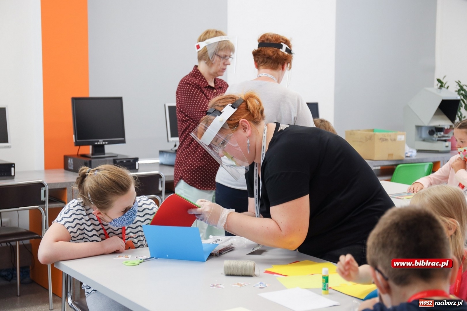 Zdjęcie w galerii na portalu naszraciborz.pl: Wystartowało przygodowe Lato z Biblioteką [FOTO] wiadomości z regionu