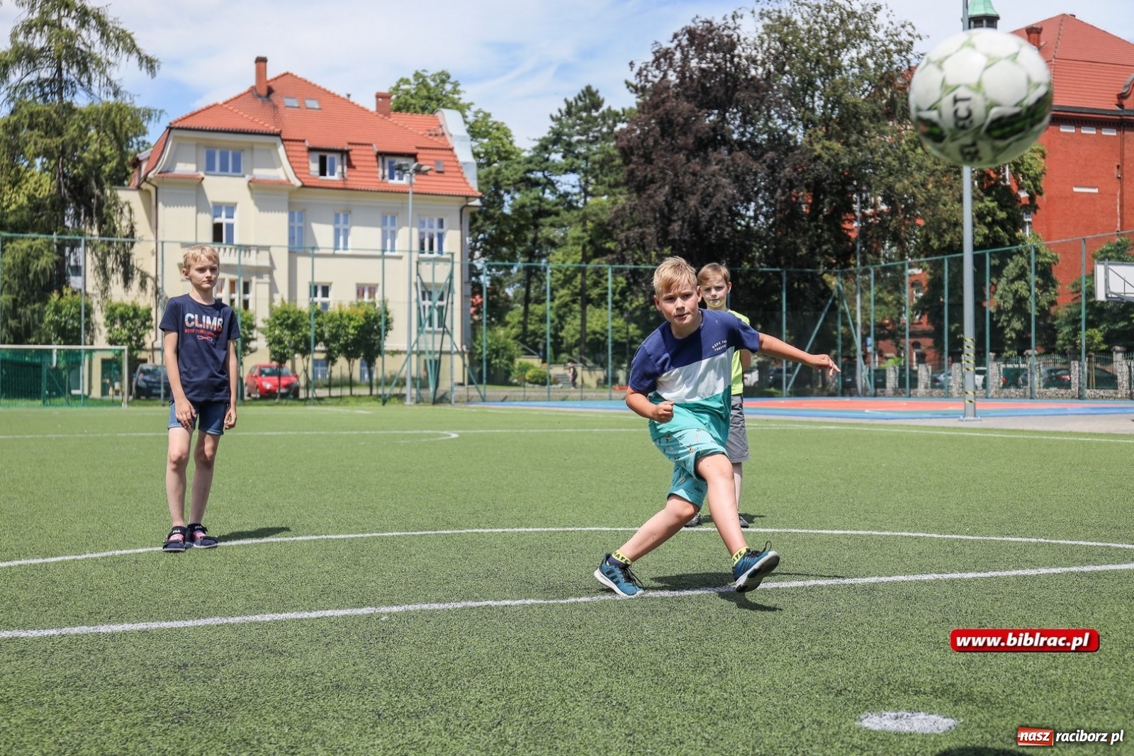 Zdjęcie w galerii na portalu naszraciborz.pl: Wystartowało przygodowe Lato z Biblioteką [FOTO] wiadomości z regionu