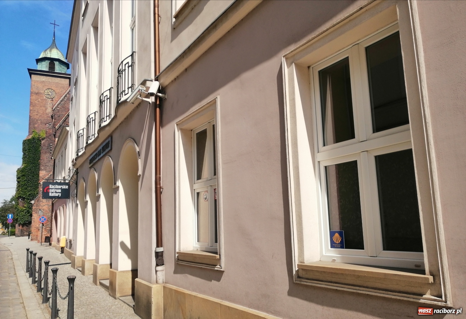 Zdjęcie w galerii na portalu naszraciborz.pl: Raciborskie Centrum Kultury na Drodze świętego Jakuba wiadomości z regionu