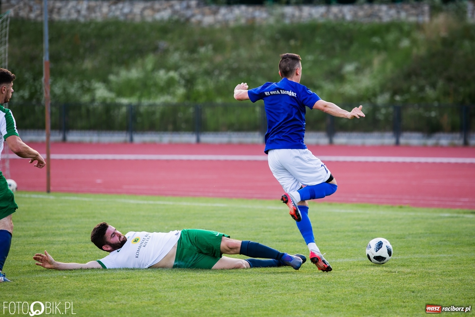 Zdjęcie w galerii na portalu naszraciborz.pl: Druga sparingowa porażka raciborskiej Unii. Górą kietrzański Włókniarz [FOTO] wiadomości z regionu