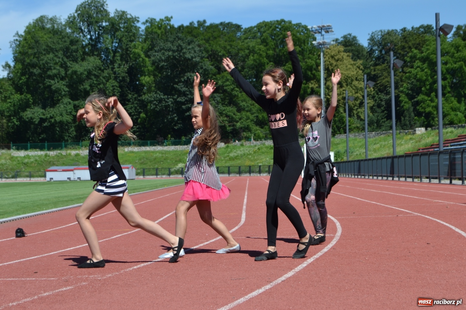 Zdjęcie w galerii na portalu naszraciborz.pl: Skaza na lato. Taneczne warsztaty z RCK [FOTO] wiadomości z regionu