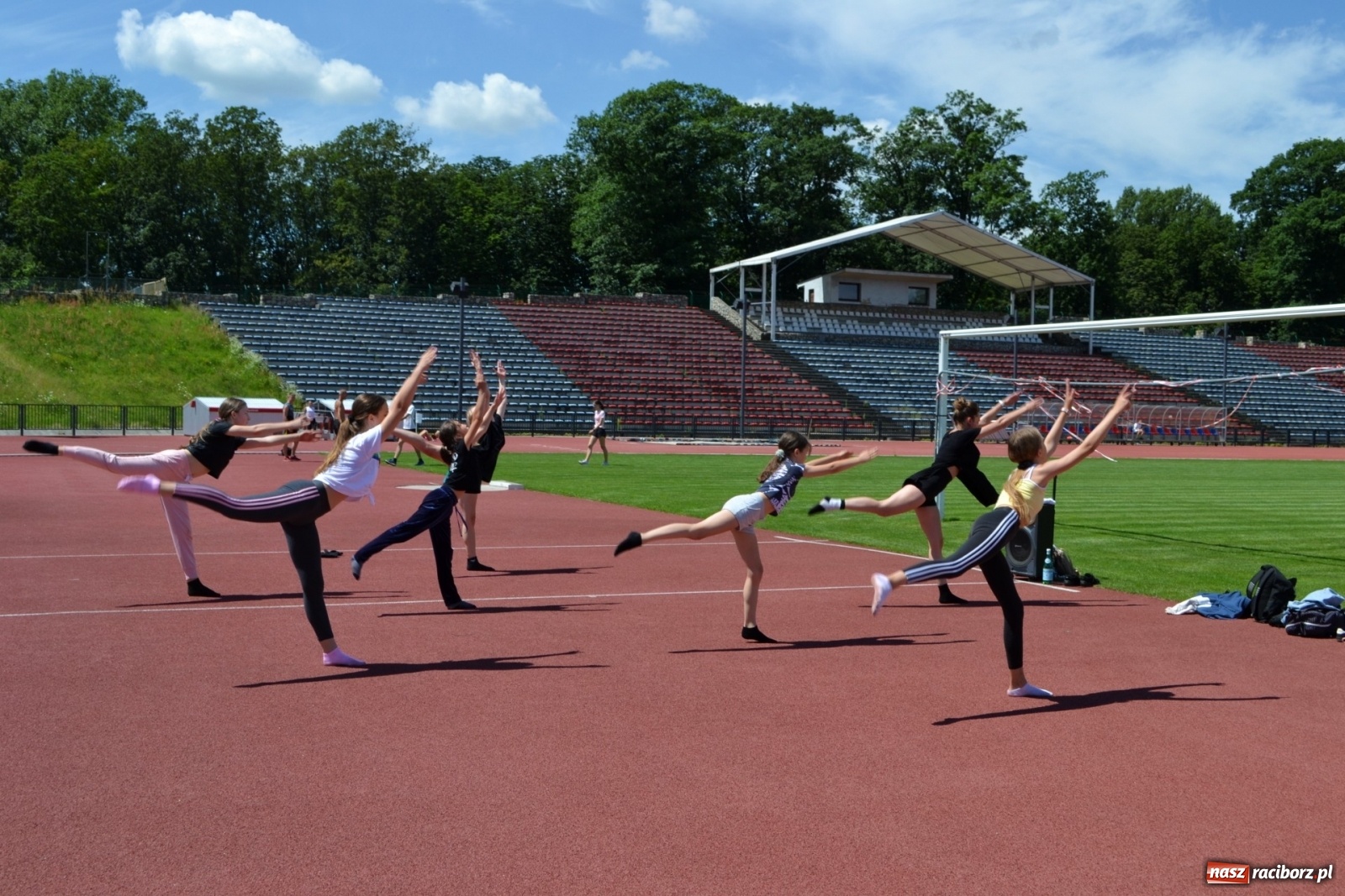 Zdjęcie w galerii na portalu naszraciborz.pl: Skaza na lato. Taneczne warsztaty z RCK [FOTO] wiadomości z regionu