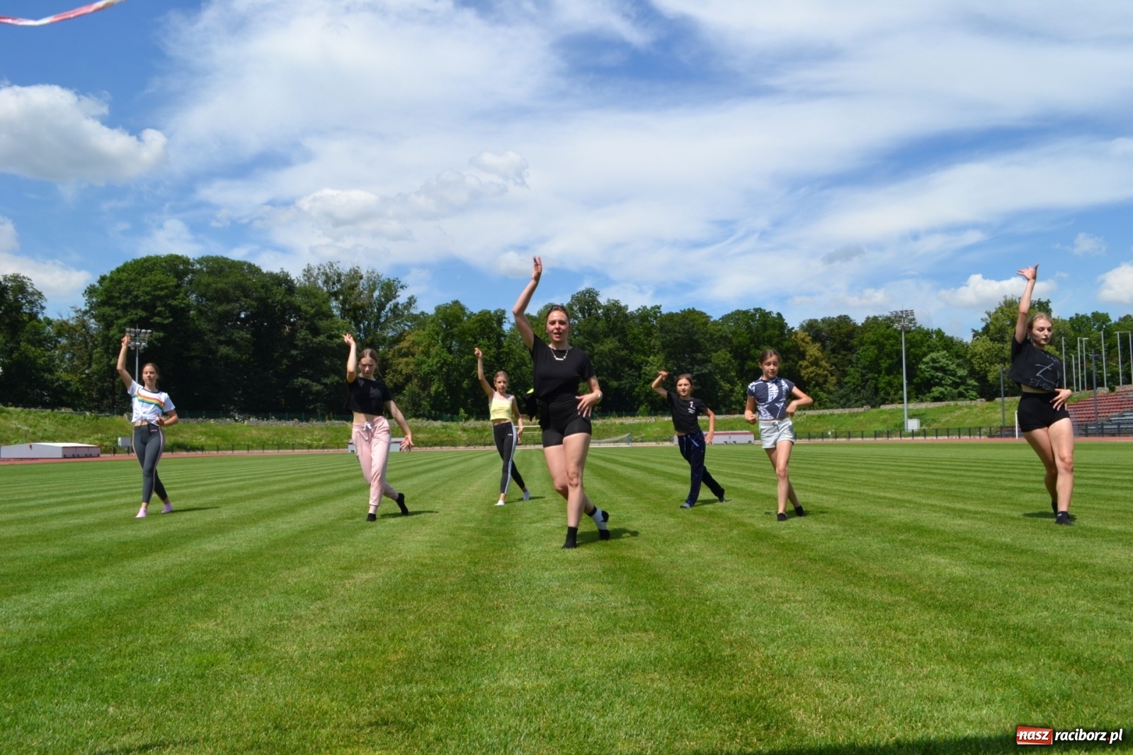 Zdjęcie w galerii na portalu naszraciborz.pl: Skaza na lato. Taneczne warsztaty z RCK [FOTO] wiadomości z regionu