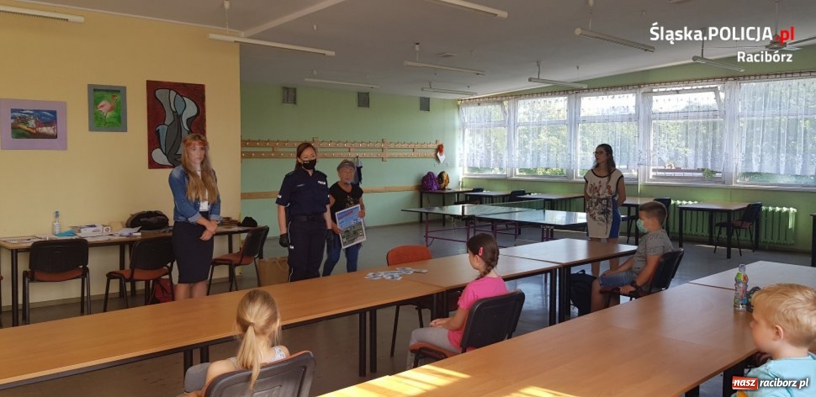 Zdjęcie w galerii na portalu naszraciborz.pl: Bezpieczne wakacje z policją i Sanepidem wiadomości z regionu