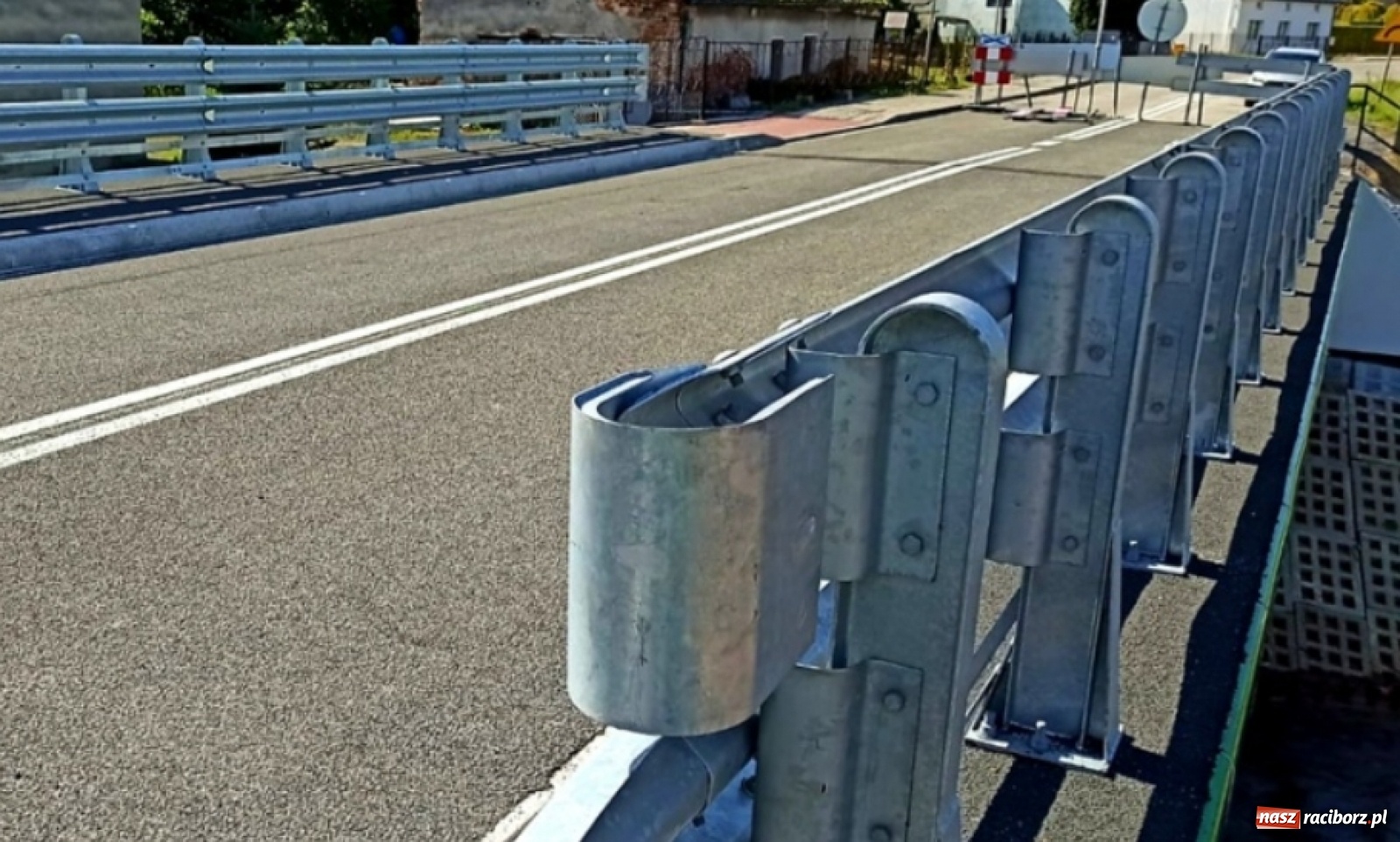 Zdjęcie w galerii na portalu naszraciborz.pl: Most w Nędzy, w ciągu DW 922 gotowy  wiadomości z regionu