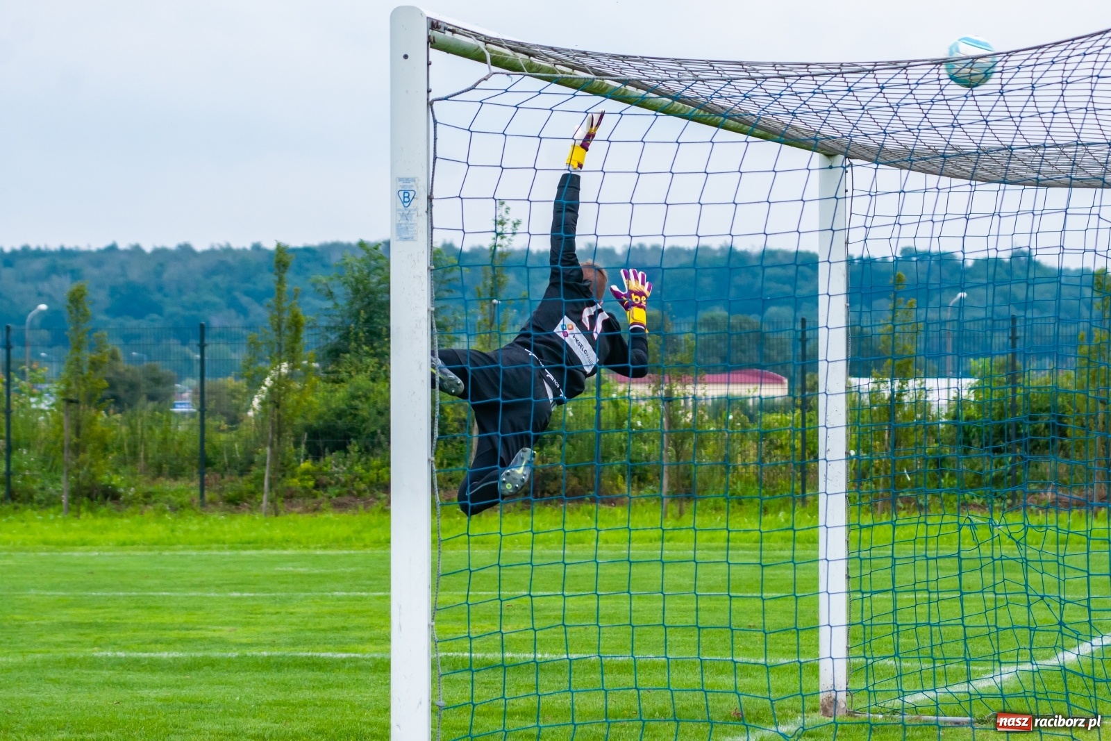 Zdjęcie w galerii na portalu naszraciborz.pl: Bez bramek w sparingowym starciu z czwartoligowcem [FOTO] wiadomości z regionu