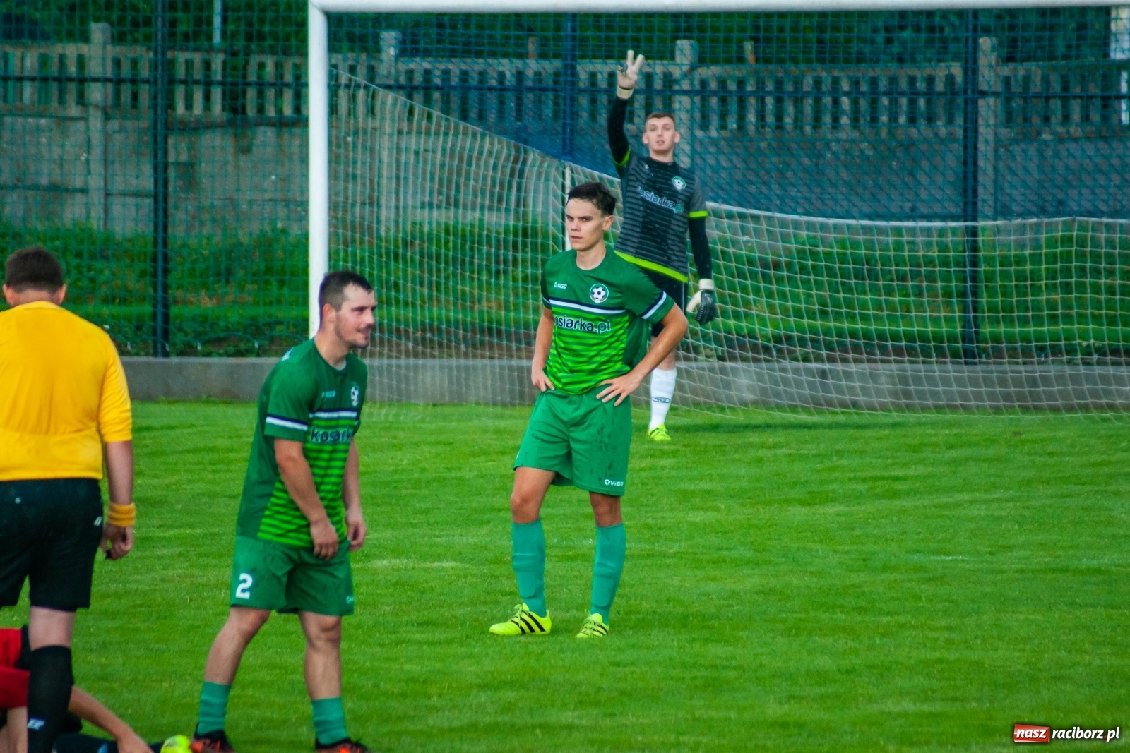 Zdjęcie w galerii na portalu naszraciborz.pl: Głowa Mateusza Kocota tajną bronią Tworkowa [FOTO] wiadomości z regionu