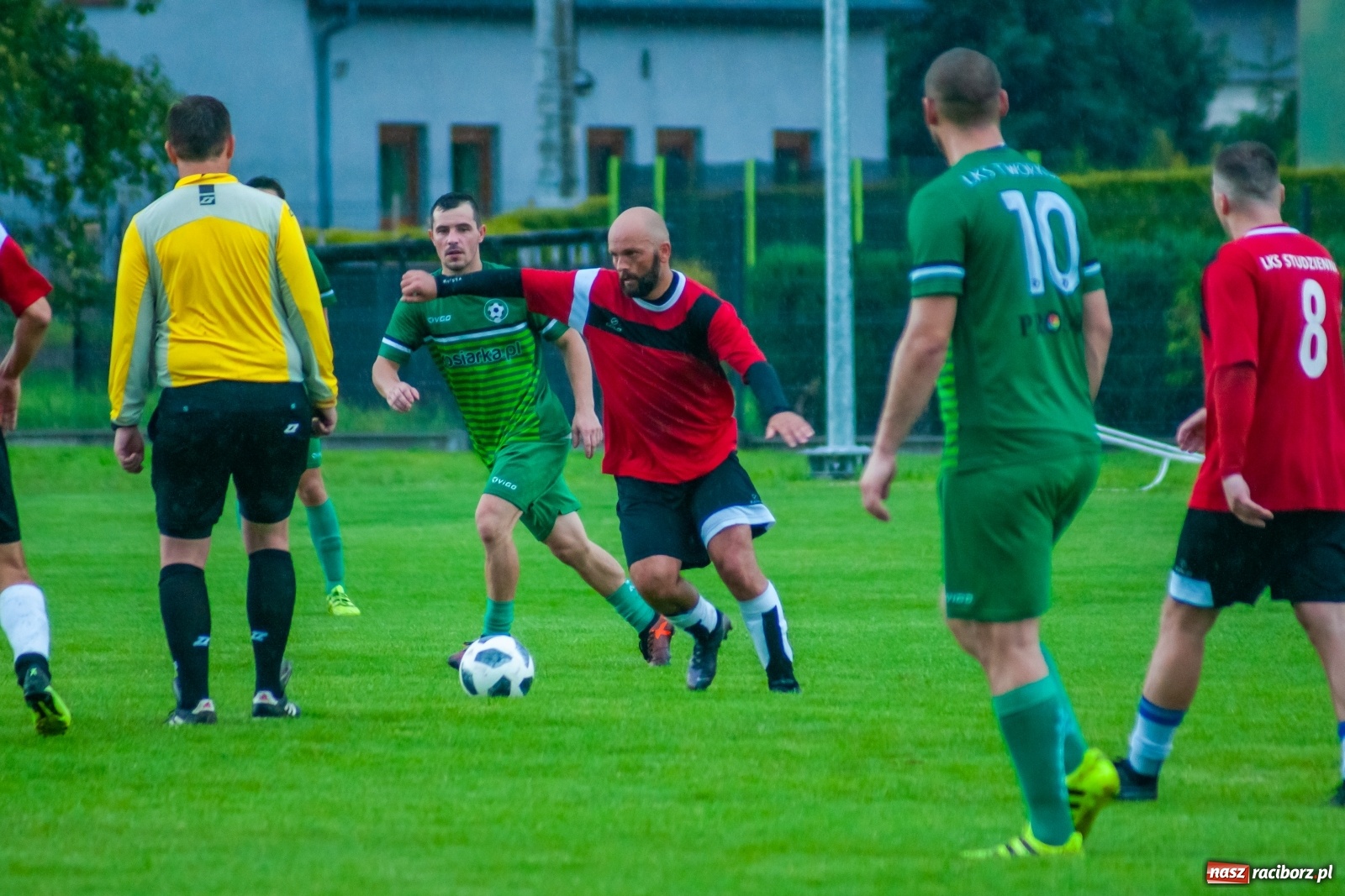Zdjęcie w galerii na portalu naszraciborz.pl: Głowa Mateusza Kocota tajną bronią Tworkowa [FOTO] wiadomości z regionu