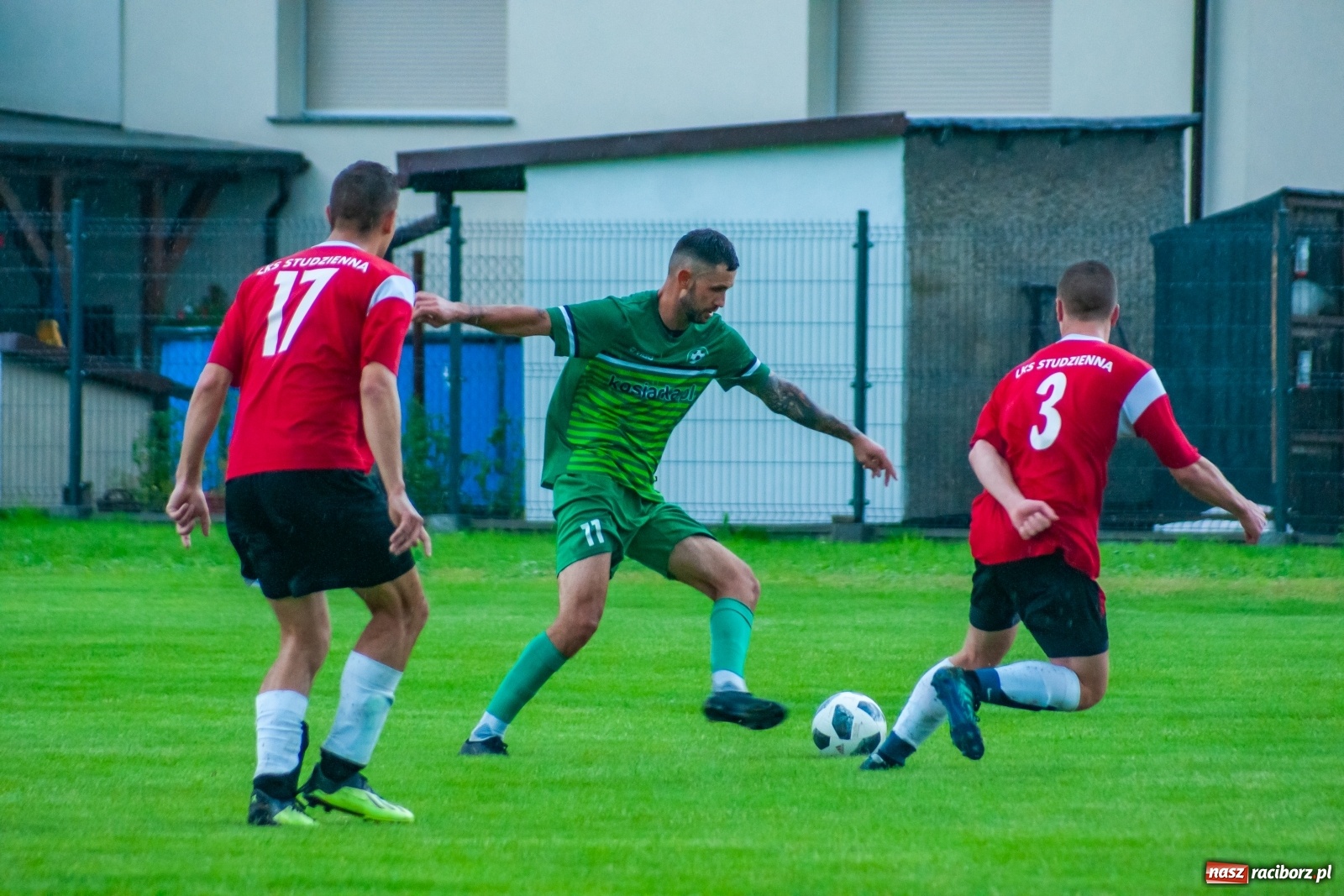 Zdjęcie w galerii na portalu naszraciborz.pl: Głowa Mateusza Kocota tajną bronią Tworkowa [FOTO] wiadomości z regionu
