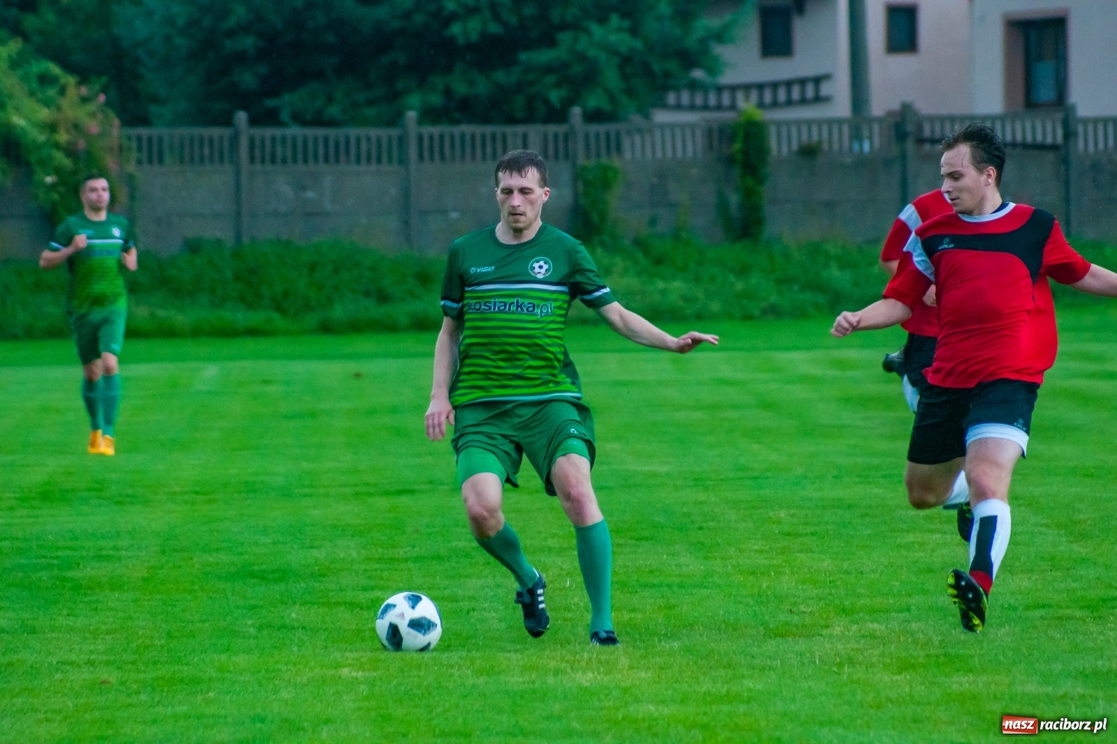 Zdjęcie w galerii na portalu naszraciborz.pl: Głowa Mateusza Kocota tajną bronią Tworkowa [FOTO] wiadomości z regionu