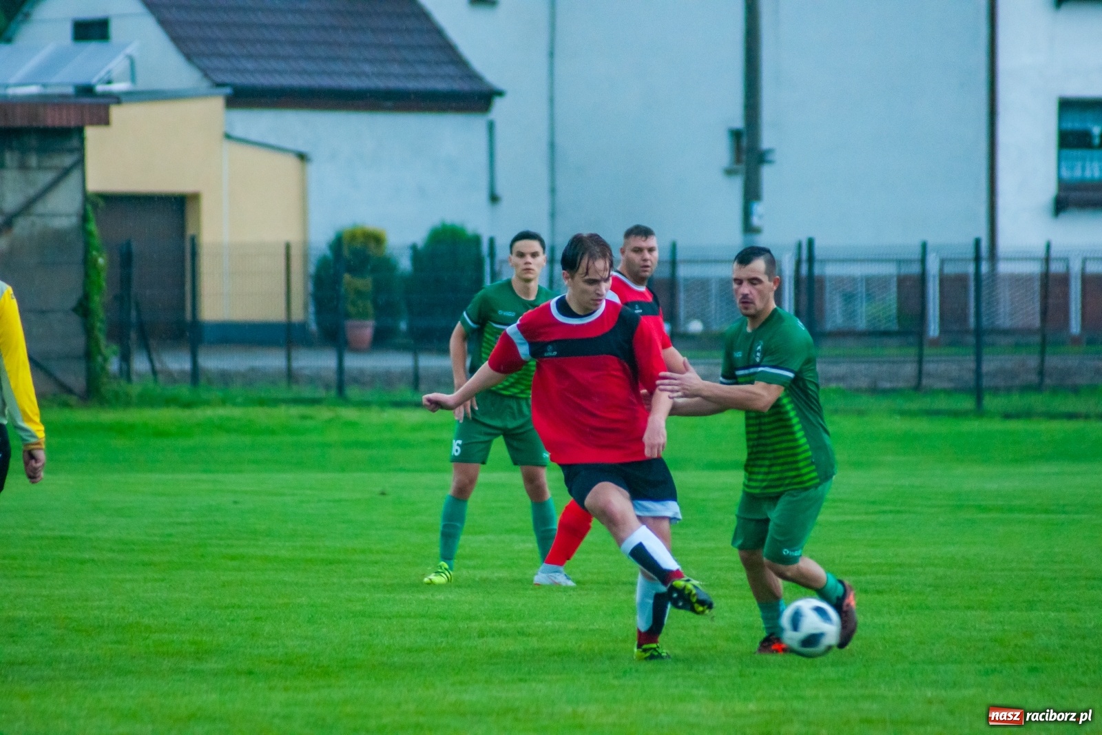 Zdjęcie w galerii na portalu naszraciborz.pl: Głowa Mateusza Kocota tajną bronią Tworkowa [FOTO] wiadomości z regionu