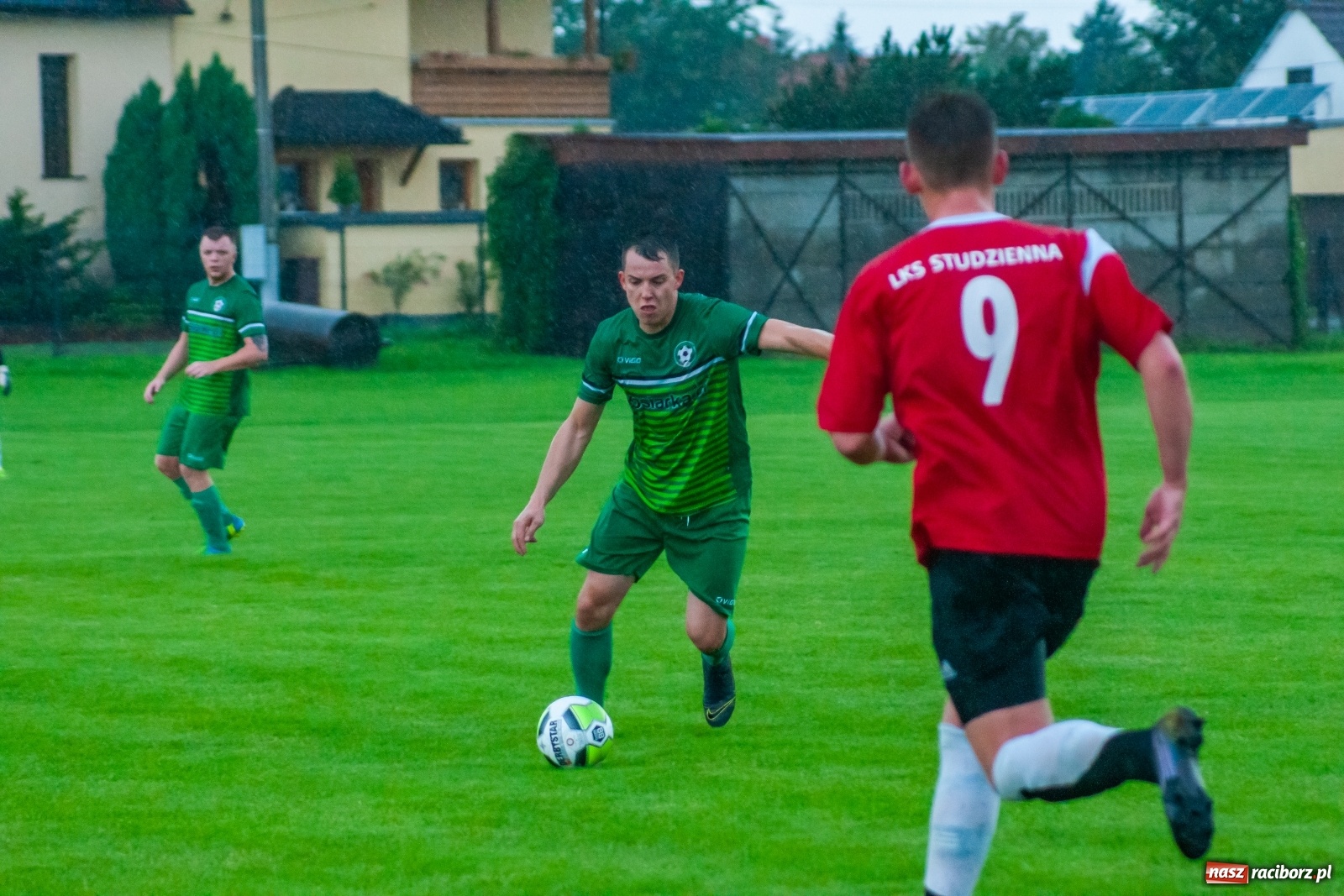 Zdjęcie w galerii na portalu naszraciborz.pl: Głowa Mateusza Kocota tajną bronią Tworkowa [FOTO] wiadomości z regionu