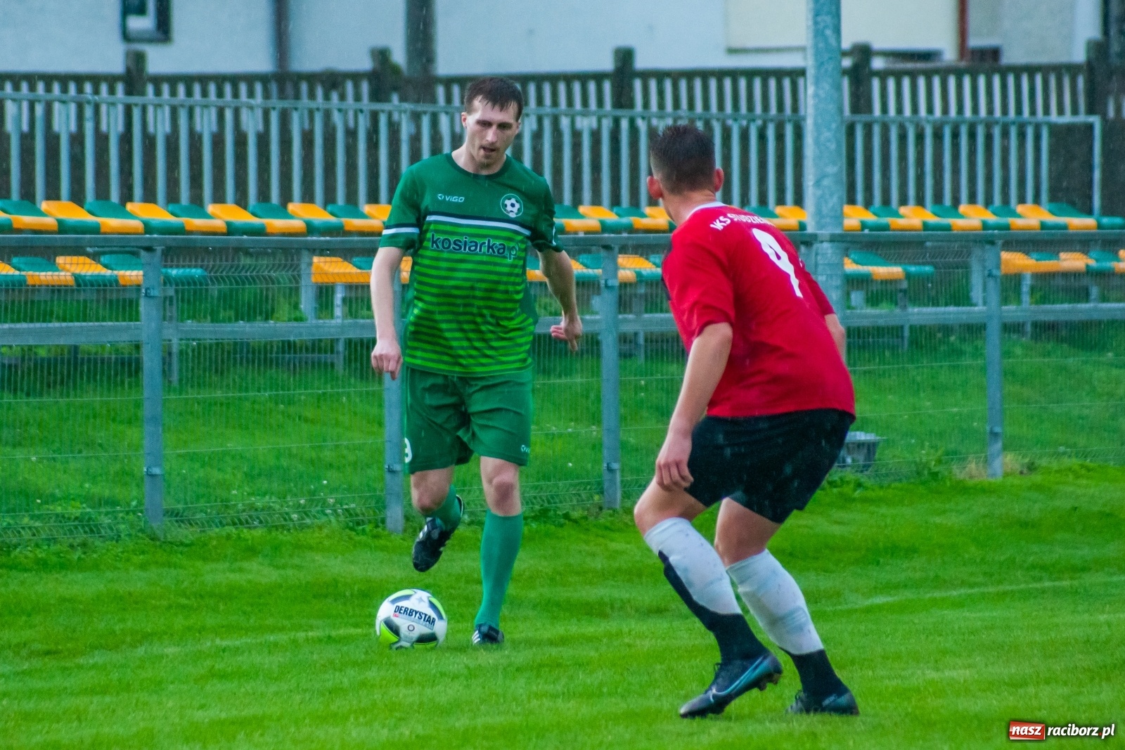 Zdjęcie w galerii na portalu naszraciborz.pl: Głowa Mateusza Kocota tajną bronią Tworkowa [FOTO] wiadomości z regionu