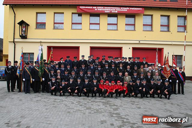 Zdjęcie w galerii na portalu naszraciborz.pl: Piękny jubileusz strażaków wiadomości z regionu