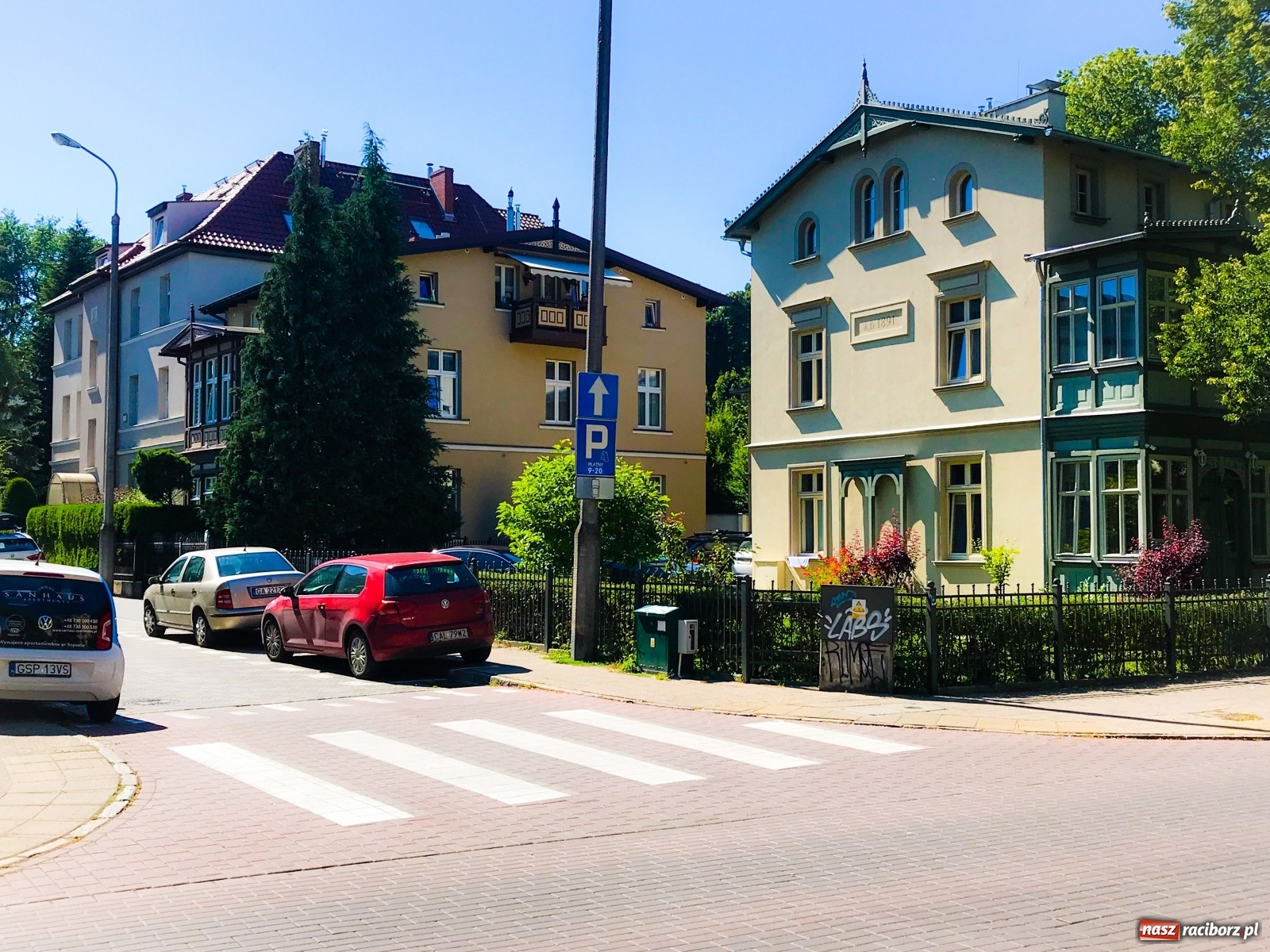 Zdjęcie w galerii na portalu naszraciborz.pl: Wakacje 2020. Ceny nad polskim morzem – Sopot  wiadomości z regionu