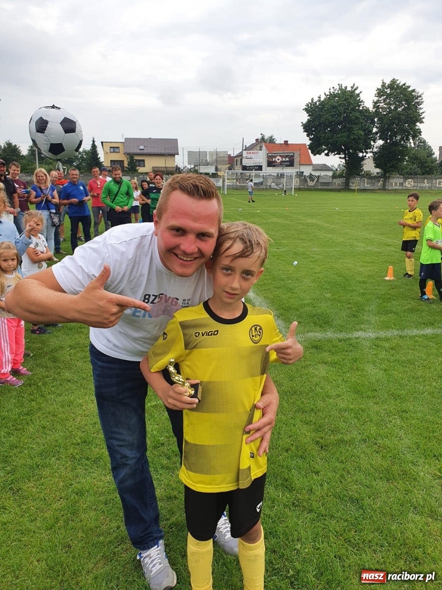 Zdjęcie w galerii na portalu naszraciborz.pl: Udana pierwsza edycja Metalio Cup w Tworkowie. Ekipa gospodarzy triumfatorem [FOTO i WIDEO] wiadomości z regionu