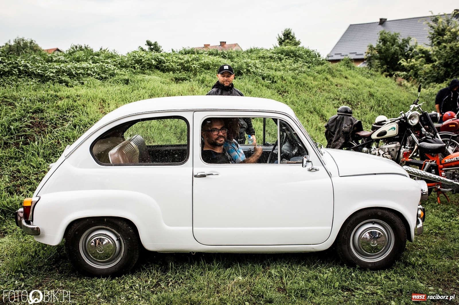 Zdjęcie w galerii na portalu naszraciborz.pl: Pojazdy zabytkowe zjadą do Sławikowa wiadomości z regionu