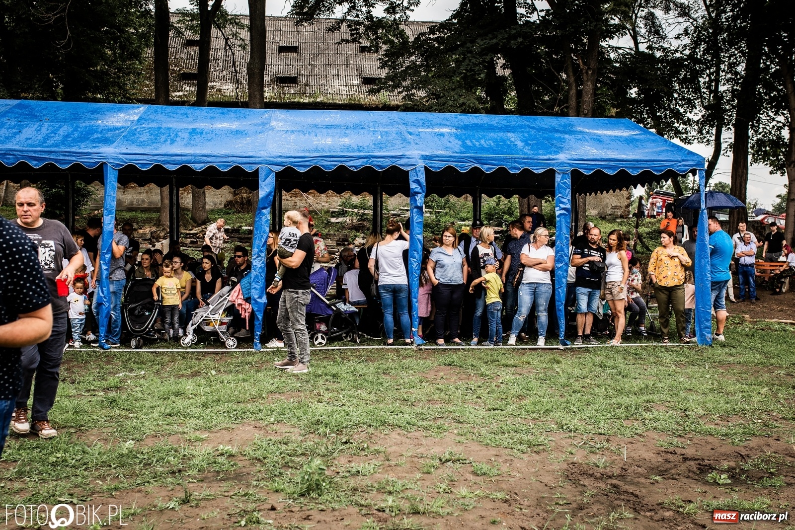 Zdjęcie w galerii na portalu naszraciborz.pl: Pojazdy zabytkowe zjadą do Sławikowa wiadomości z regionu