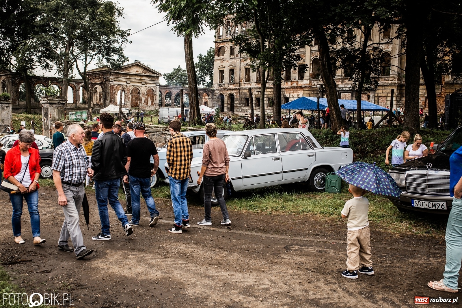 Zdjęcie w galerii na portalu naszraciborz.pl: Pojazdy zabytkowe zjadą do Sławikowa wiadomości z regionu