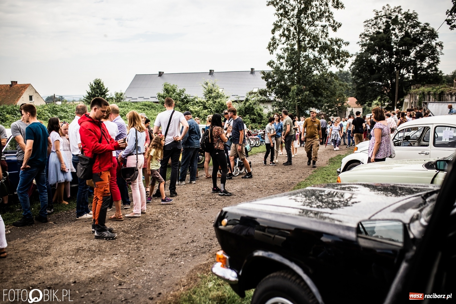 Zdjęcie w galerii na portalu naszraciborz.pl: Pojazdy zabytkowe zjadą do Sławikowa wiadomości z regionu