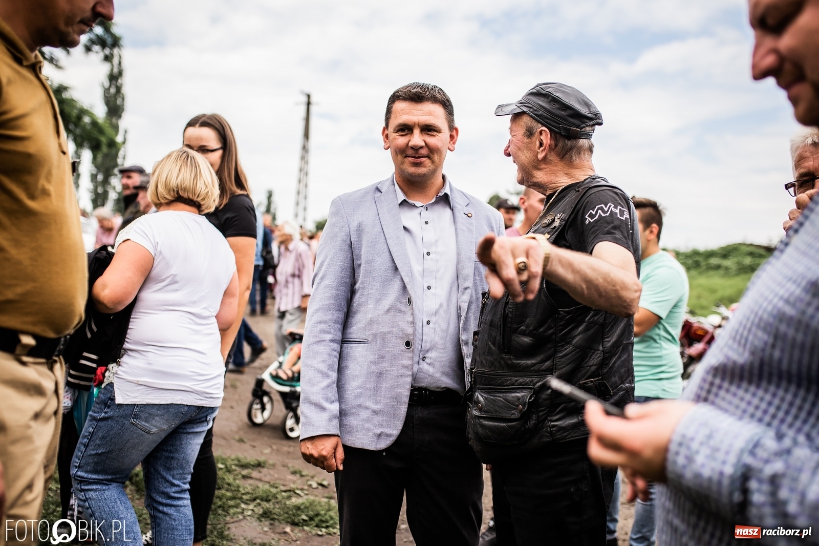 Zdjęcie w galerii na portalu naszraciborz.pl: Pojazdy zabytkowe zjadą do Sławikowa wiadomości z regionu