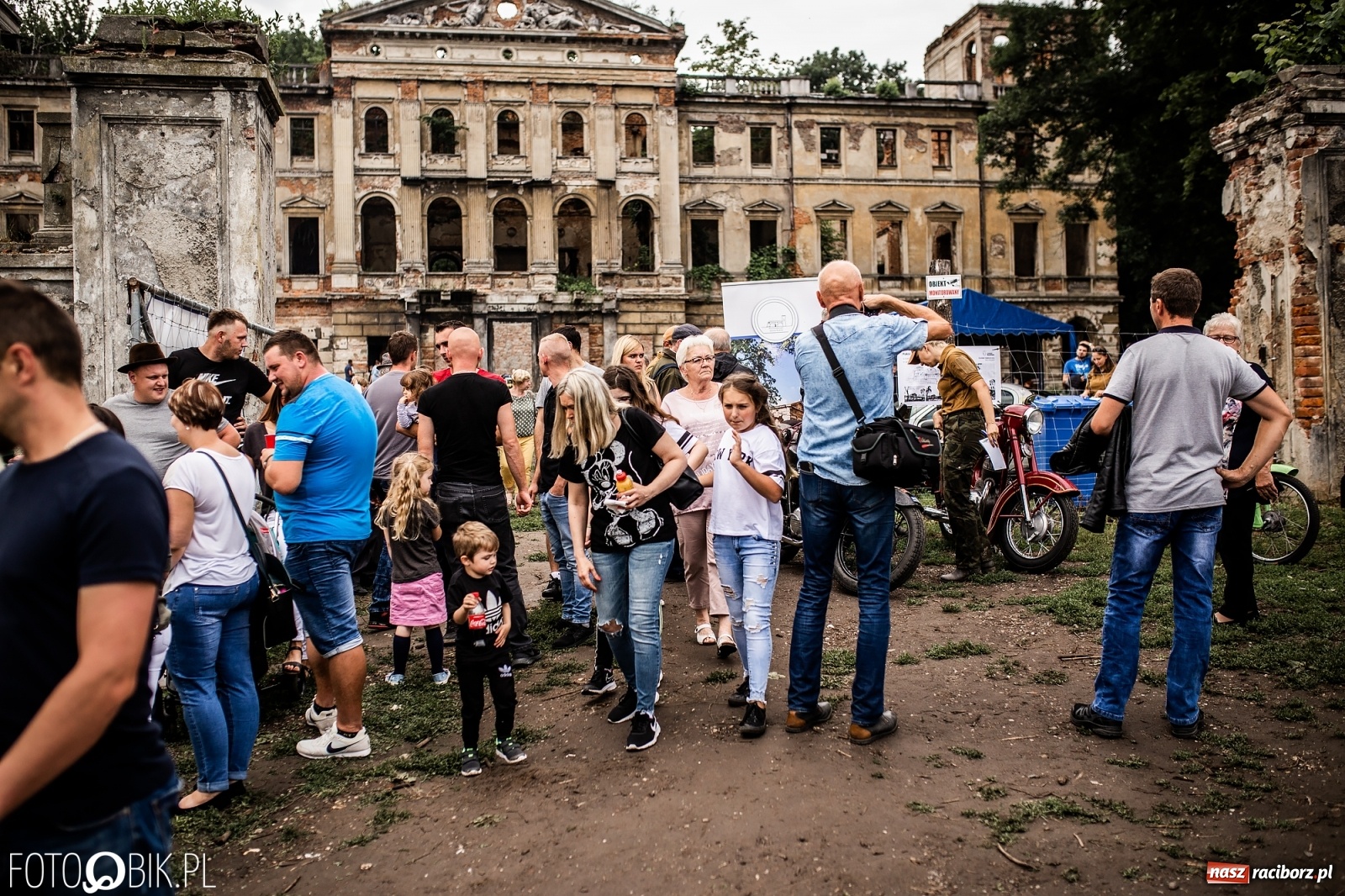 Zdjęcie w galerii na portalu naszraciborz.pl: Pojazdy zabytkowe zjadą do Sławikowa wiadomości z regionu