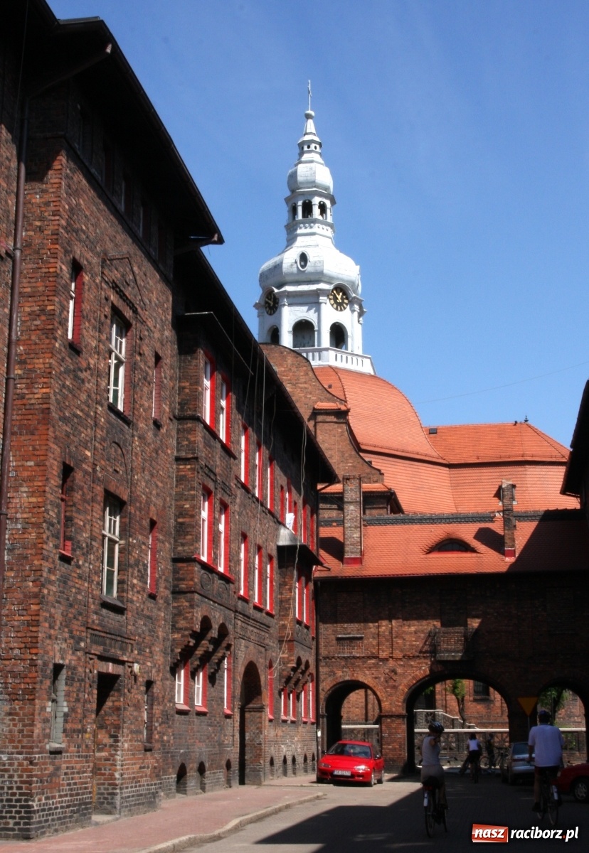 Zdjęcie w galerii na portalu naszraciborz.pl: Ruszyło finałowe głosowanie w plebiscycie na najbardziej filmowe miejsce w regionie wiadomości z regionu