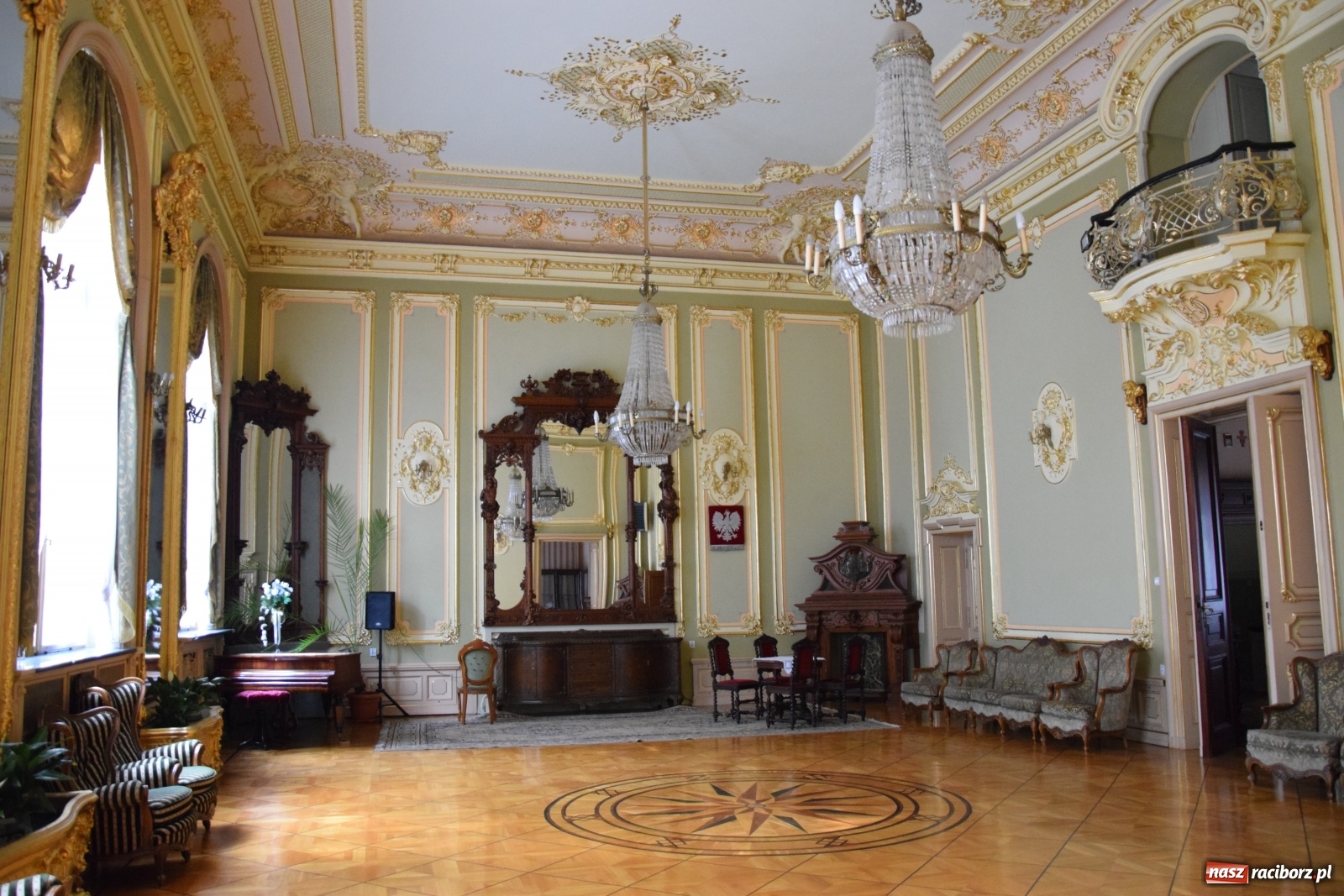 Zdjęcie w galerii na portalu naszraciborz.pl: Ruszyło finałowe głosowanie w plebiscycie na najbardziej filmowe miejsce w regionie wiadomości z regionu