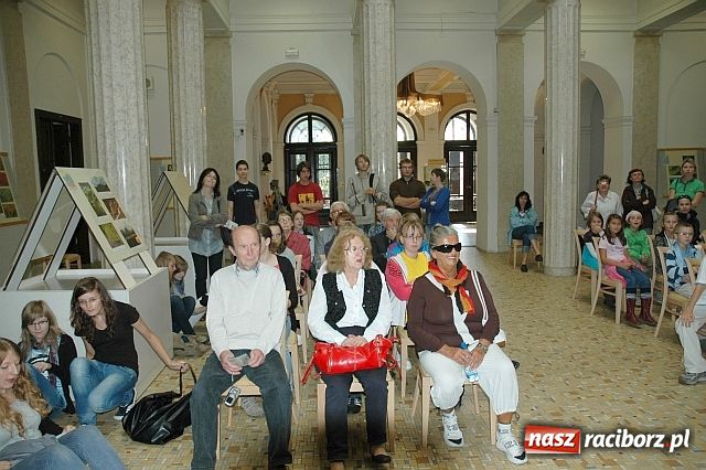 Zdjęcie w galerii na portalu naszraciborz.pl: Zwiedzili Muzeum w Opawie wiadomości z regionu