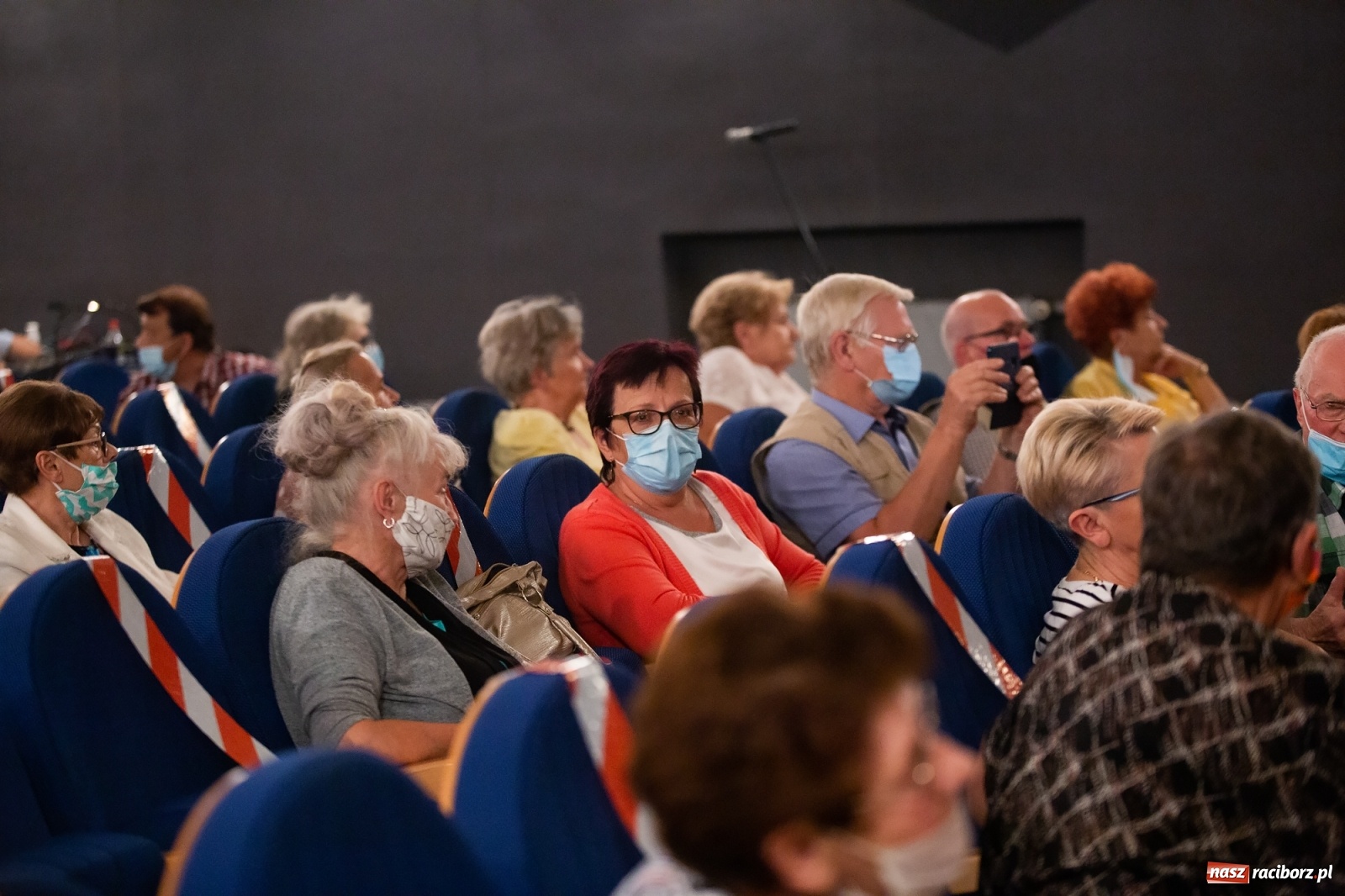 Zdjęcie w galerii na portalu naszraciborz.pl: Społeczny protest w sprawie szpitala. Władza nas olała!  wiadomości z regionu