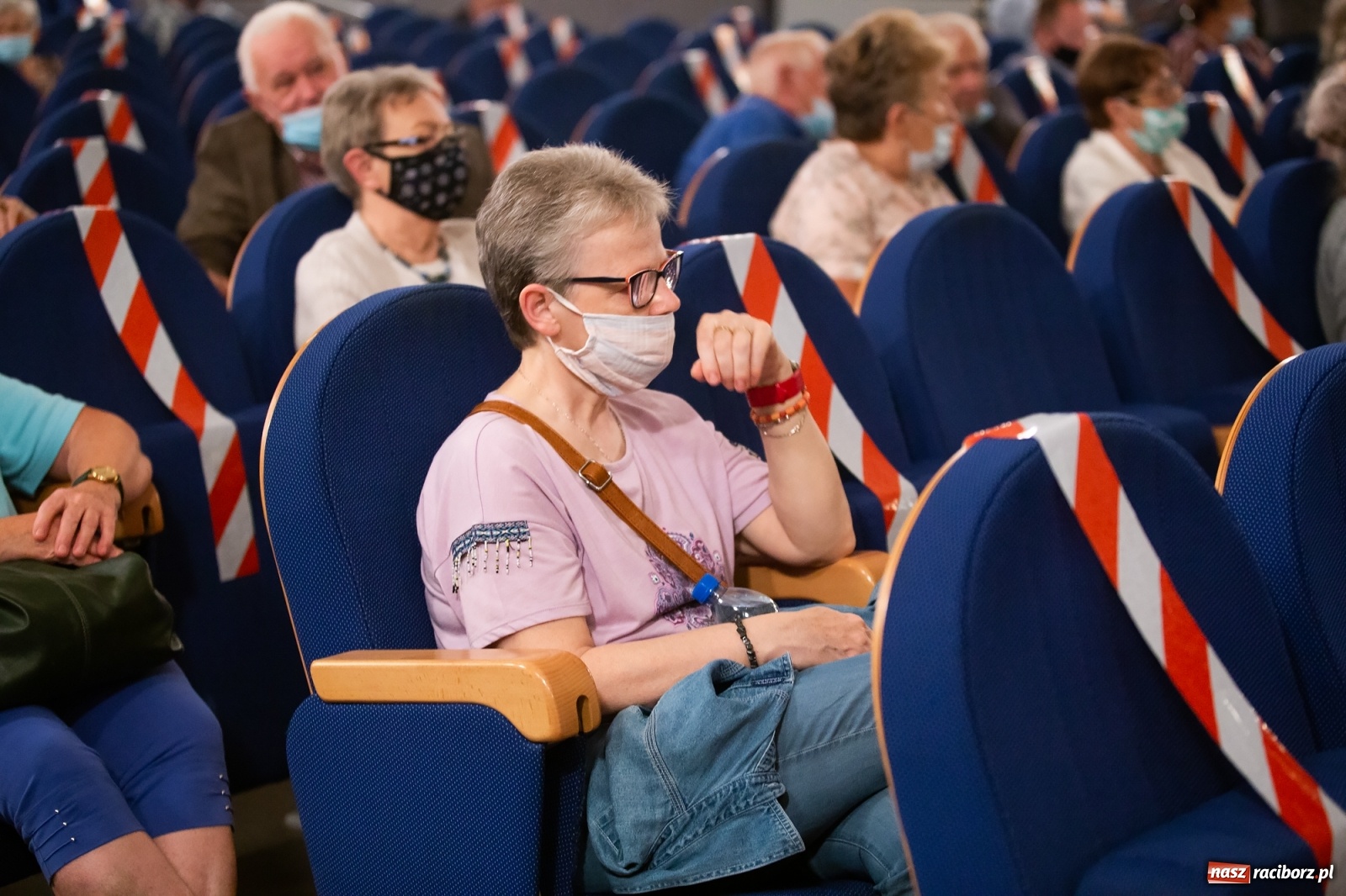 Zdjęcie w galerii na portalu naszraciborz.pl: Społeczny protest w sprawie szpitala. Władza nas olała!  wiadomości z regionu
