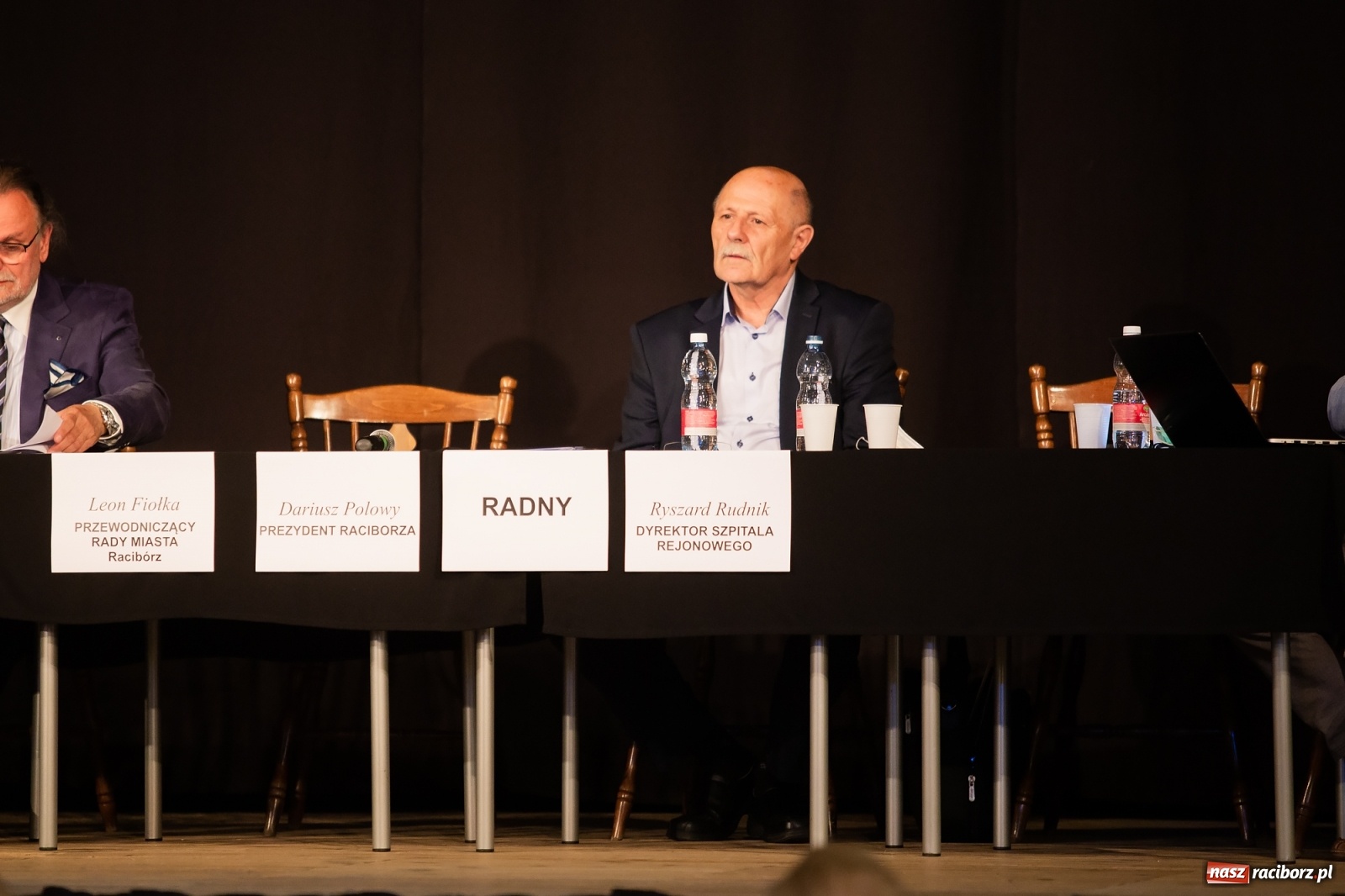 Zdjęcie w galerii na portalu naszraciborz.pl: Społeczny protest w sprawie szpitala. Władza nas olała!  wiadomości z regionu