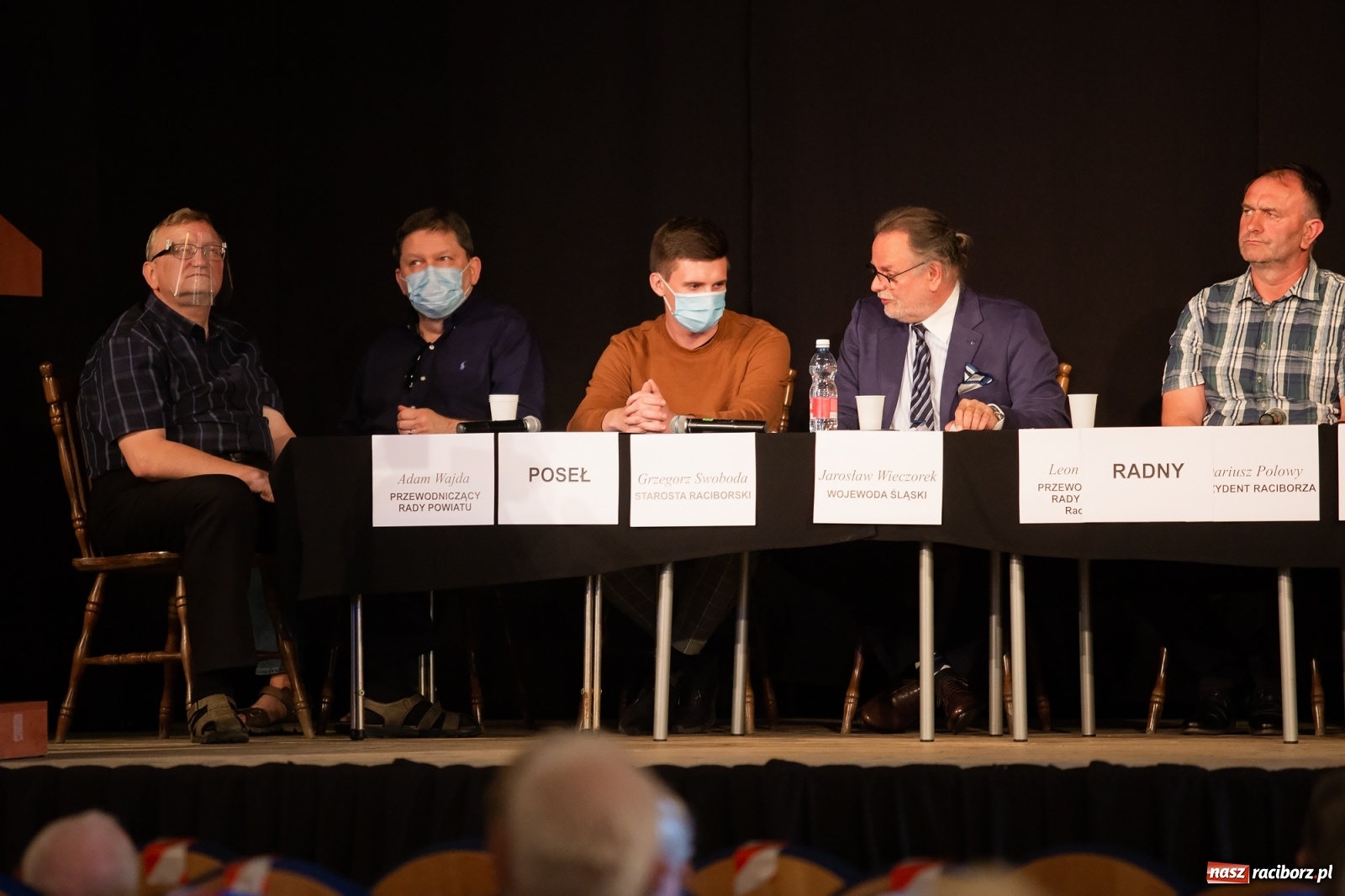 Zdjęcie w galerii na portalu naszraciborz.pl: Społeczny protest w sprawie szpitala. Władza nas olała!  wiadomości z regionu