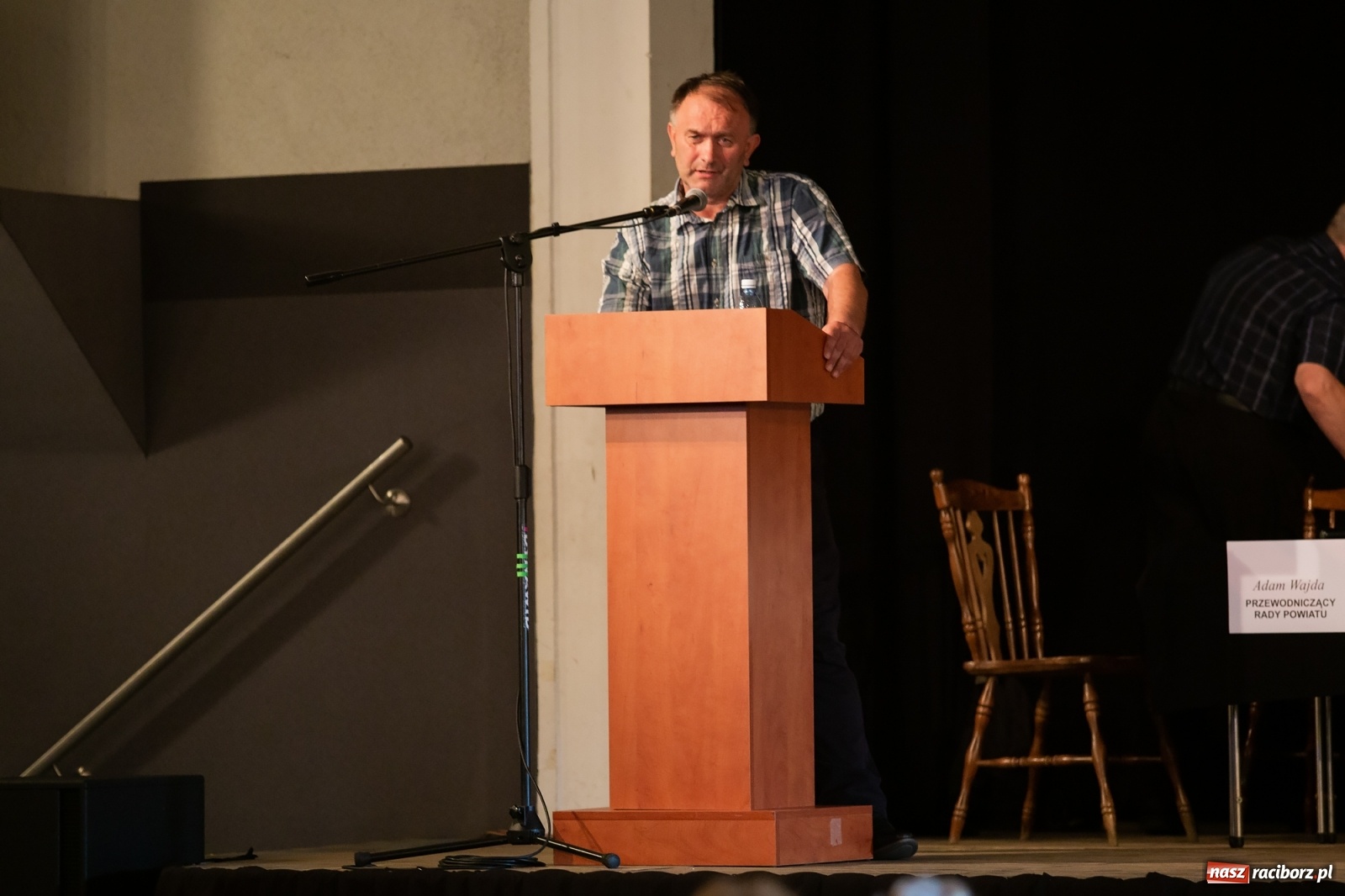 Zdjęcie w galerii na portalu naszraciborz.pl: Społeczny protest w sprawie szpitala. Władza nas olała!  wiadomości z regionu