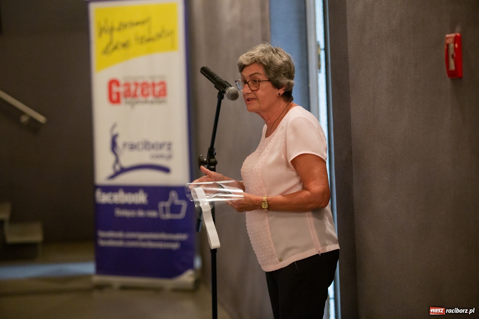 Zdjęcie w galerii na portalu naszraciborz.pl: Społeczny protest w sprawie szpitala. Władza nas olała!  wiadomości z regionu