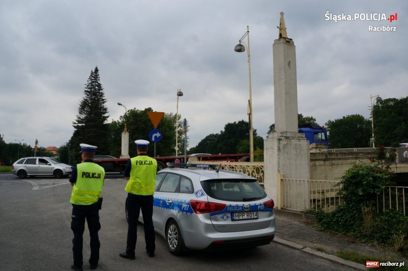 Zdjęcie w galerii na portalu naszraciborz.pl: Miasto sfinansowało dodatkowe patrole policji wiadomości z regionu