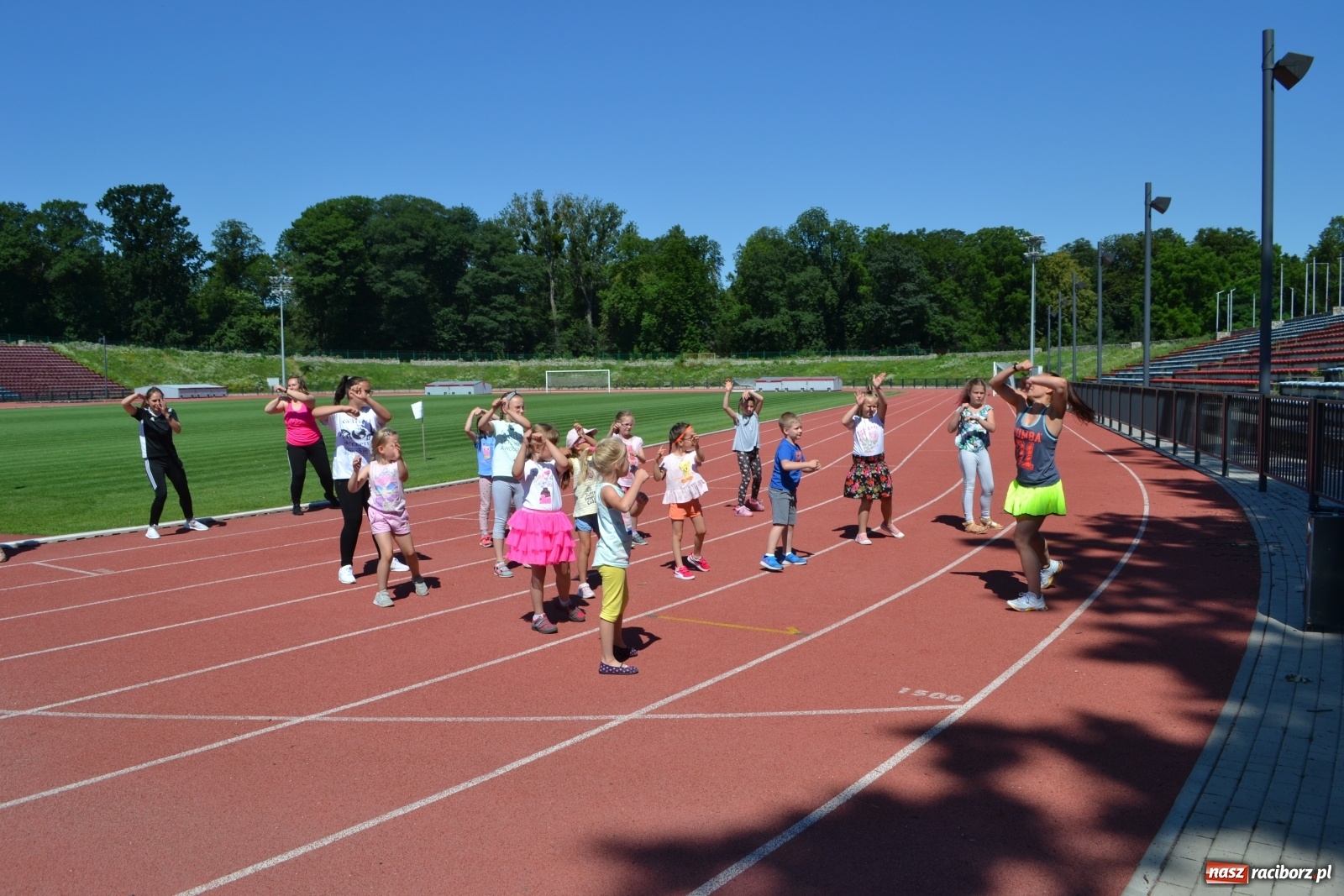 Zdjęcie w galerii na portalu naszraciborz.pl: Szalone warsztaty taneczne z RCK za nami [FOTO] wiadomości z regionu