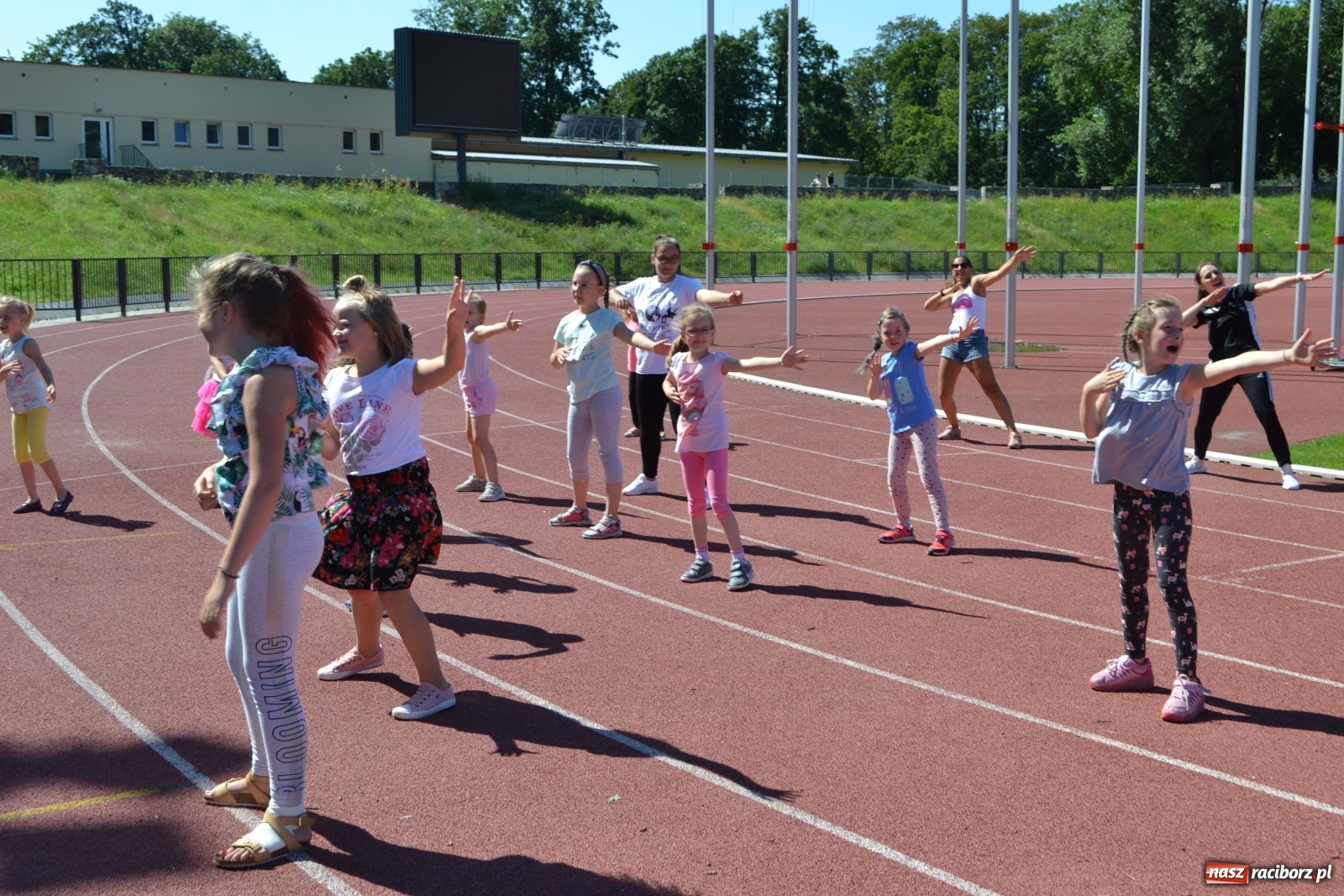 Zdjęcie w galerii na portalu naszraciborz.pl: Szalone warsztaty taneczne z RCK za nami [FOTO] wiadomości z regionu