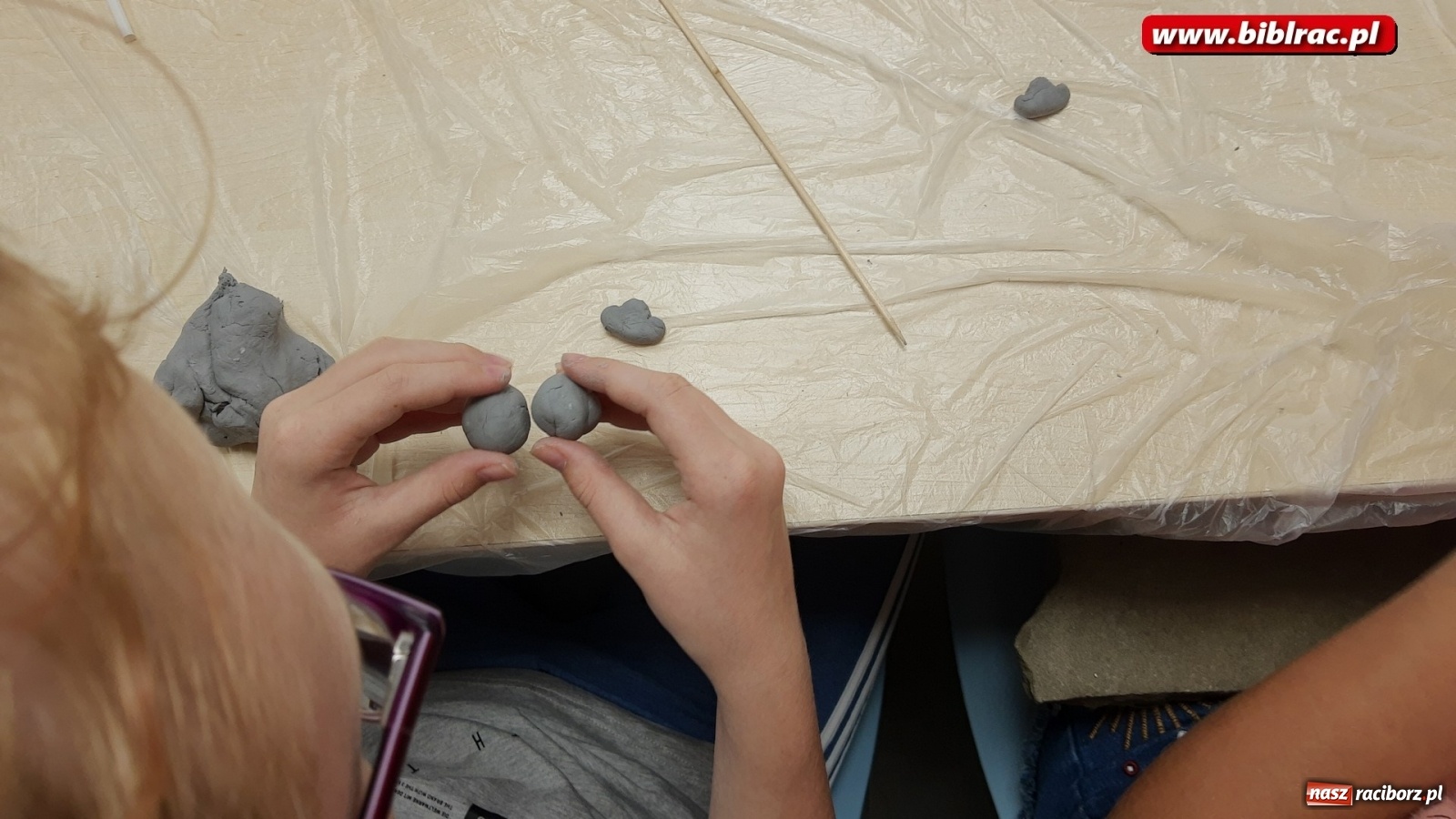 Zdjęcie w galerii na portalu naszraciborz.pl: Wakacje jak z obrazka w bibliotece w Brzeziu [FOTO] wiadomości z regionu