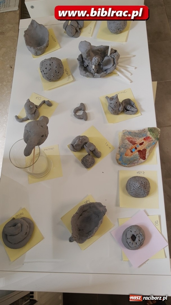 Zdjęcie w galerii na portalu naszraciborz.pl: Wakacje jak z obrazka w bibliotece w Brzeziu [FOTO] wiadomości z regionu