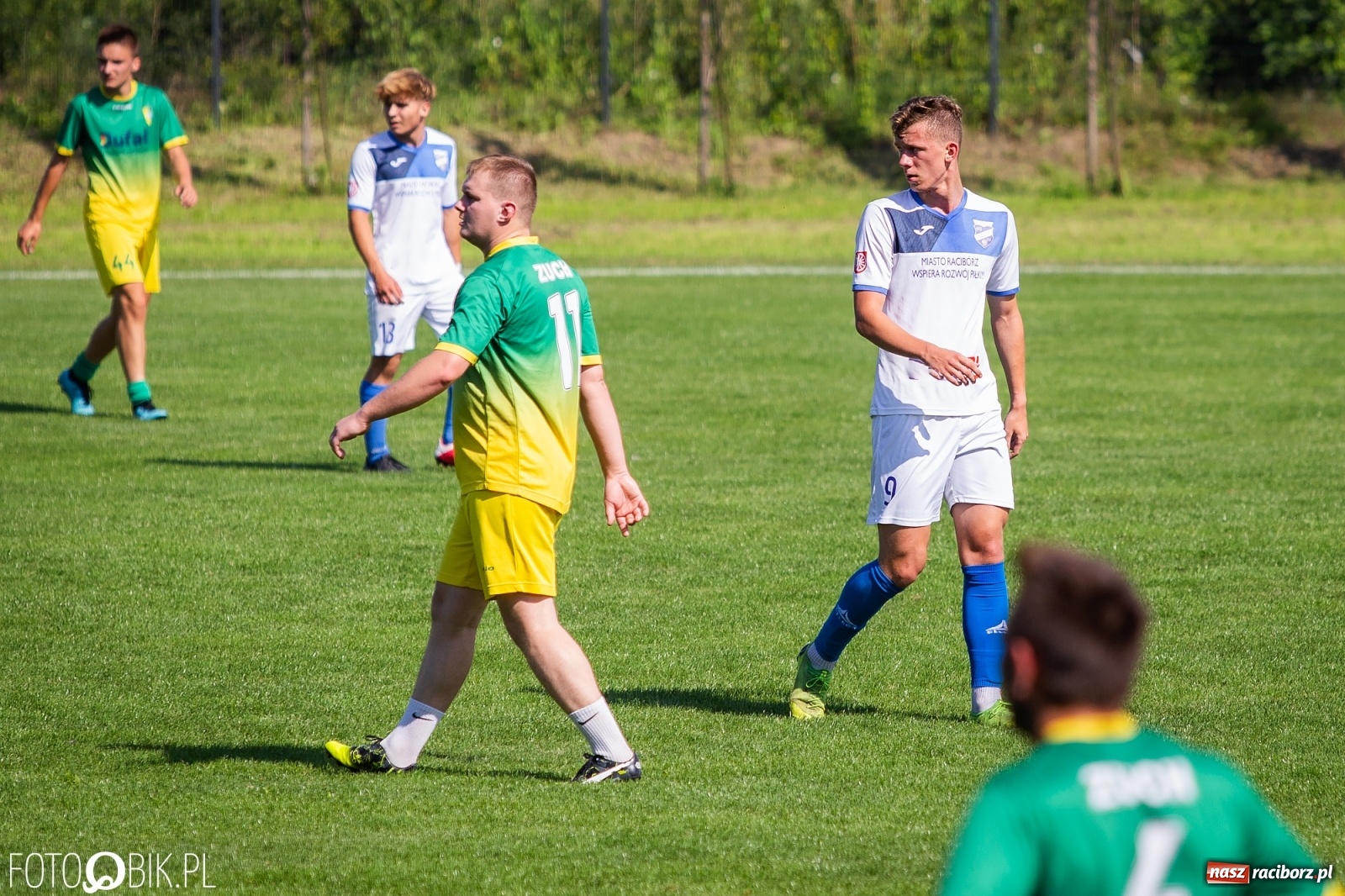Zdjęcie w galerii na portalu naszraciborz.pl: Sparingowa masakra piłą nożną przy Srebrnej [FOTO] wiadomości z regionu