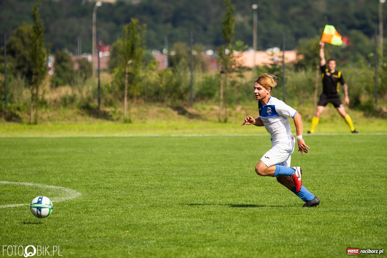 Zdjęcie w galerii na portalu naszraciborz.pl: Sparingowa masakra piłą nożną przy Srebrnej [FOTO] wiadomości z regionu