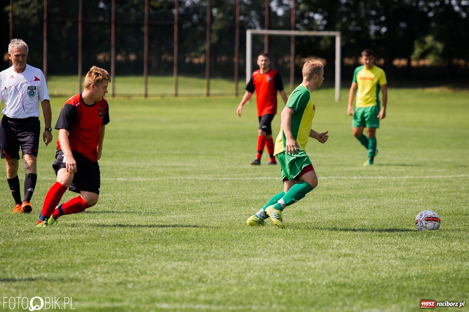 Zdjęcie w galerii na portalu naszraciborz.pl: Dobra sparingowa passa Brzezia przerwana. Lepszy pietrowicki Start [FOTO] wiadomości z regionu