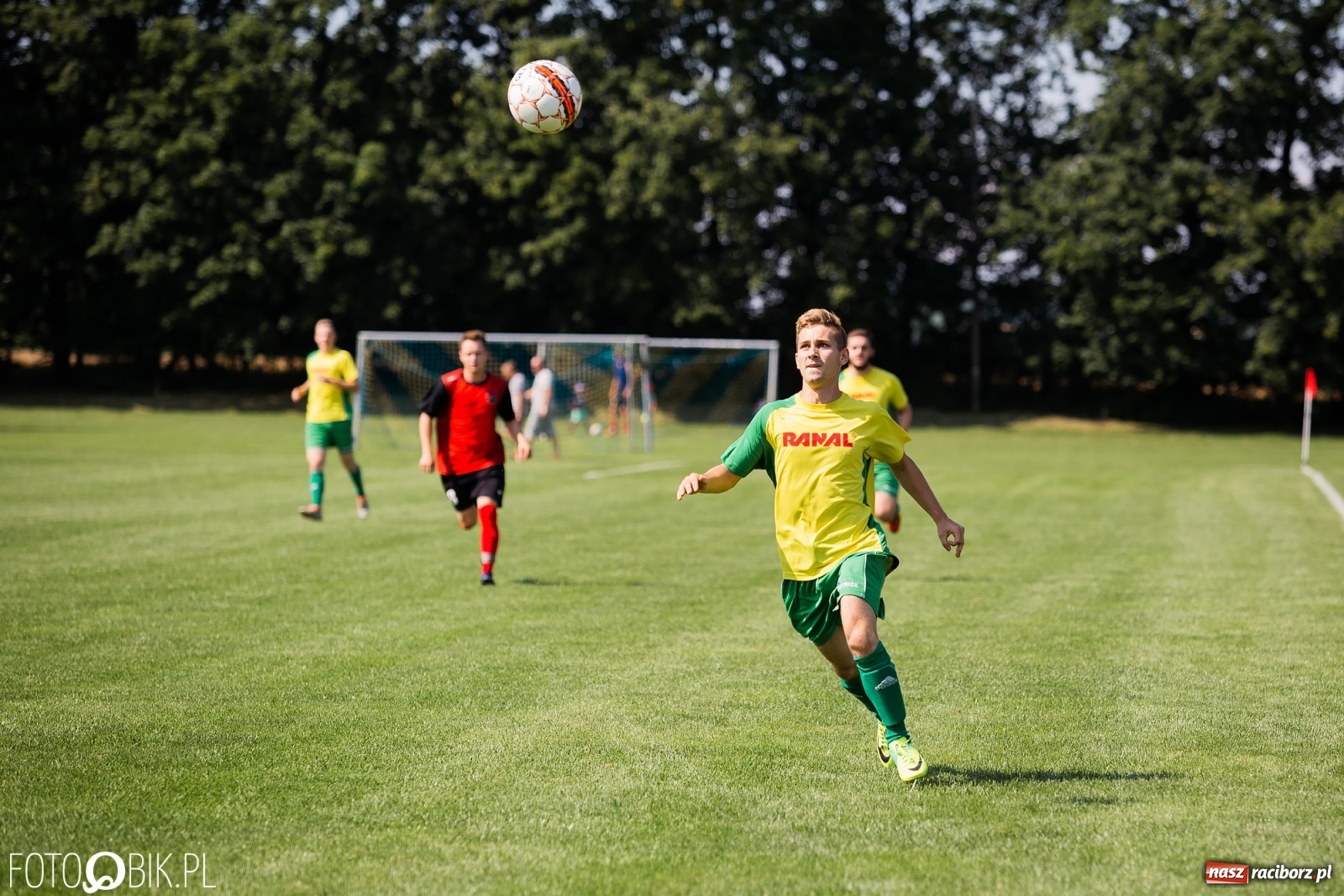 Zdjęcie w galerii na portalu naszraciborz.pl: Dobra sparingowa passa Brzezia przerwana. Lepszy pietrowicki Start [FOTO] wiadomości z regionu