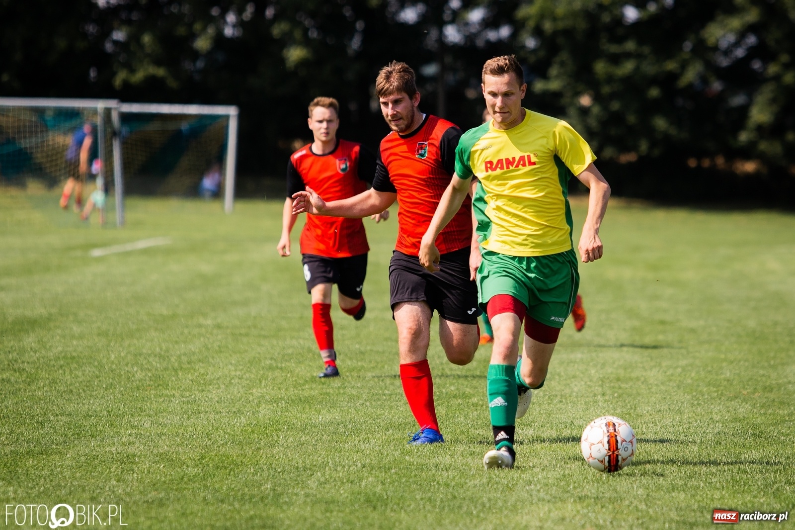 Zdjęcie w galerii na portalu naszraciborz.pl: Dobra sparingowa passa Brzezia przerwana. Lepszy pietrowicki Start [FOTO] wiadomości z regionu
