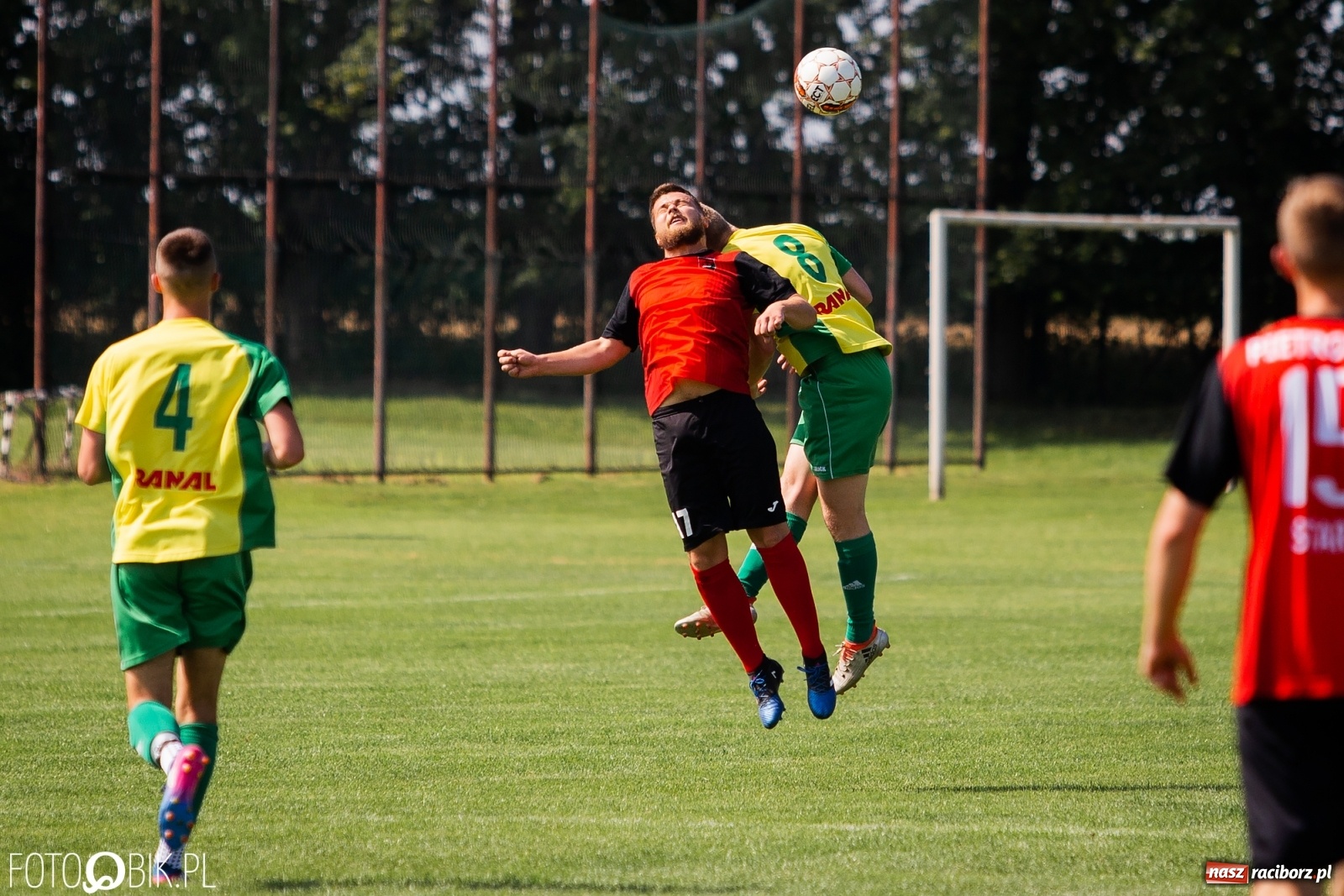 Zdjęcie w galerii na portalu naszraciborz.pl: Dobra sparingowa passa Brzezia przerwana. Lepszy pietrowicki Start [FOTO] wiadomości z regionu
