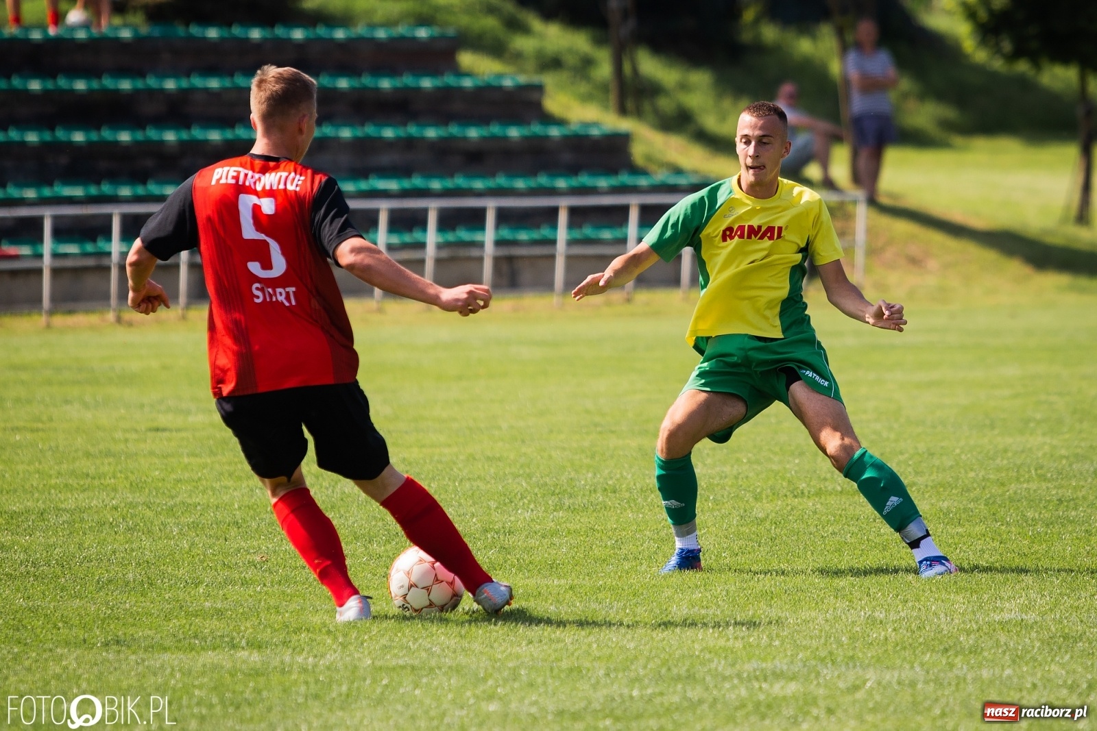 Zdjęcie w galerii na portalu naszraciborz.pl: Dobra sparingowa passa Brzezia przerwana. Lepszy pietrowicki Start [FOTO] wiadomości z regionu