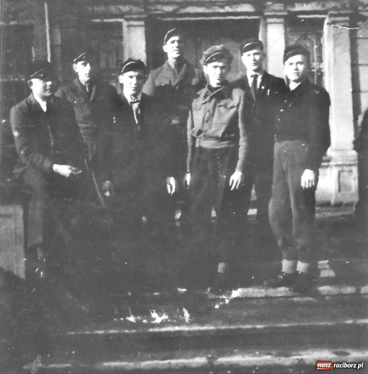 Zdjęcie w galerii na portalu naszraciborz.pl: Historie nieznane. Tu kształcono kadry kierownicze dla Polski ludowej wiadomości z regionu